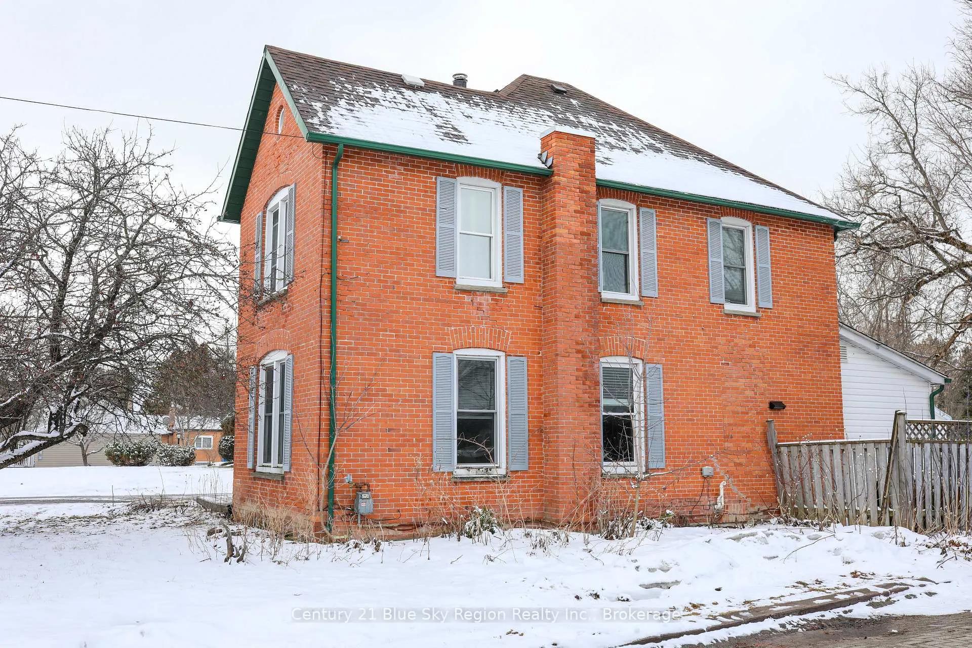 Photo 7 of 211 Edward Street S, Powassan — HOMEH