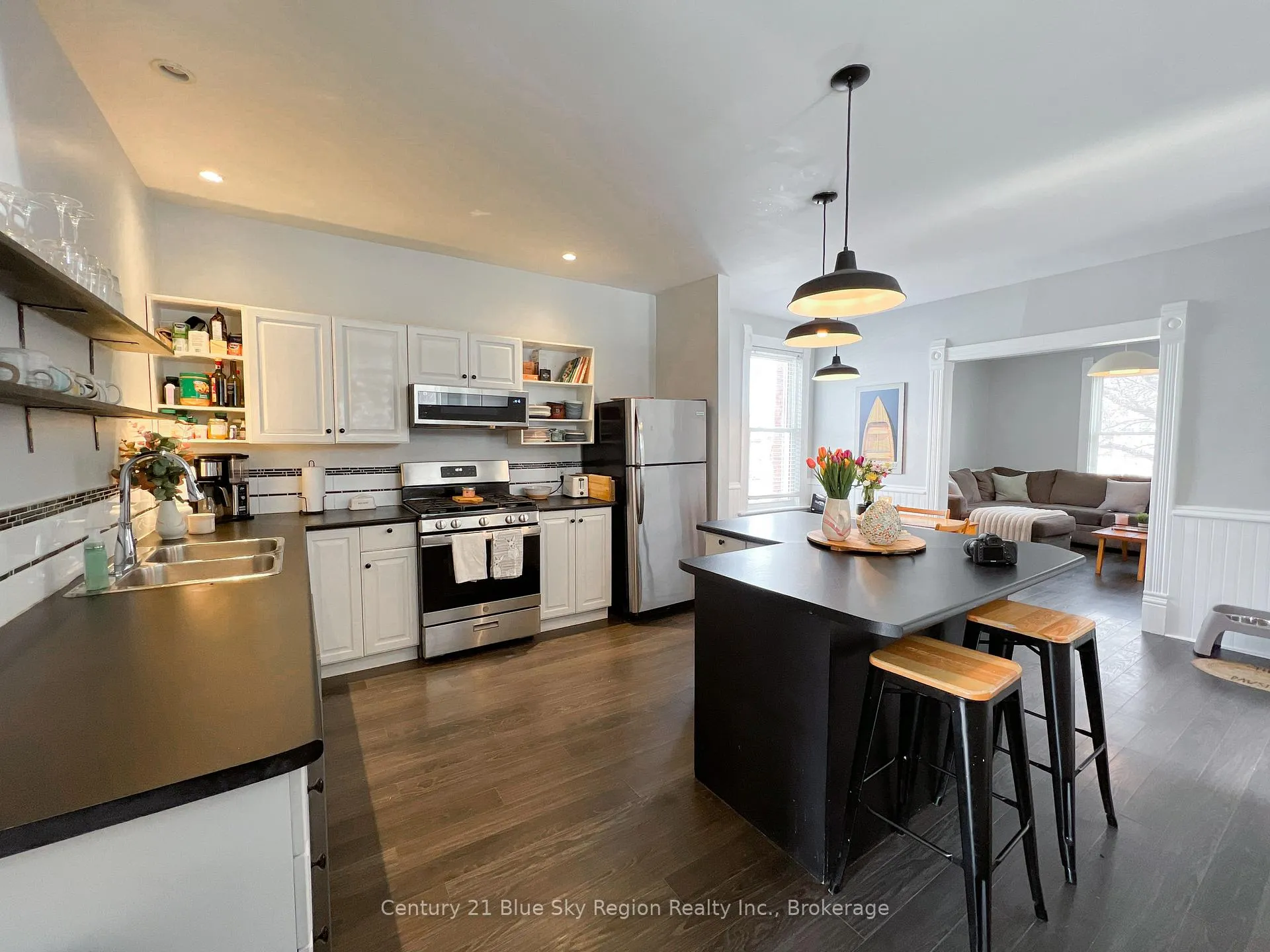 Photo 17 of 211 Edward Street S, Powassan — HOMEH