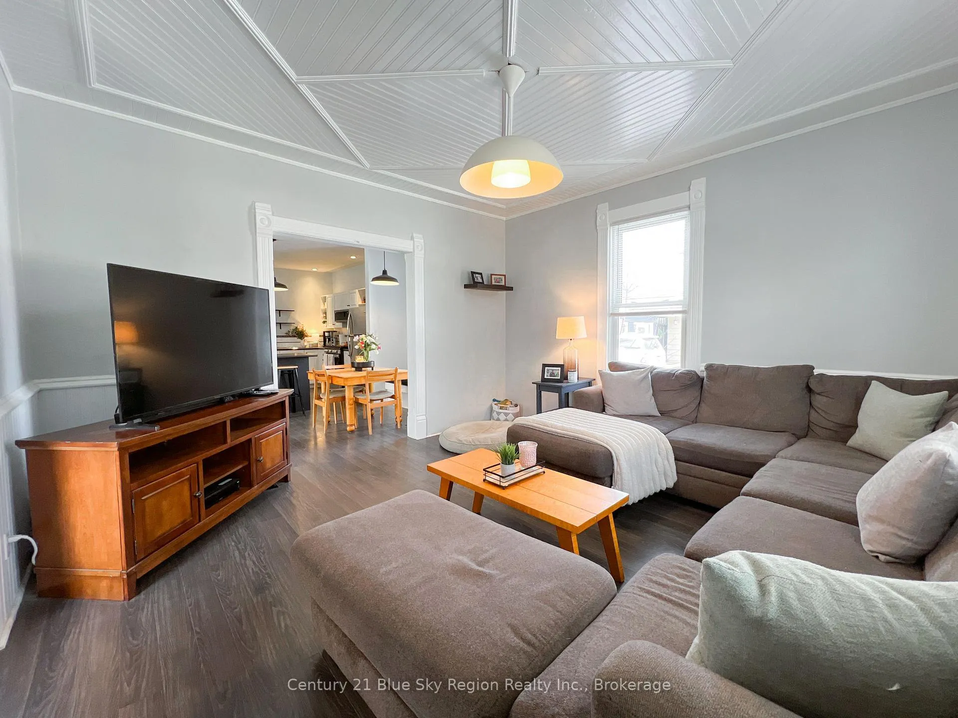 Photo 25 of 211 Edward Street S, Powassan — HOMEH