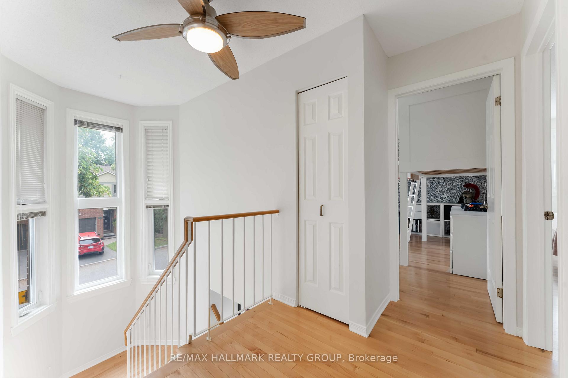 Photo 16 of 11 Buckingham Private, Ottawa, Hunt Club Woods — HOMEH