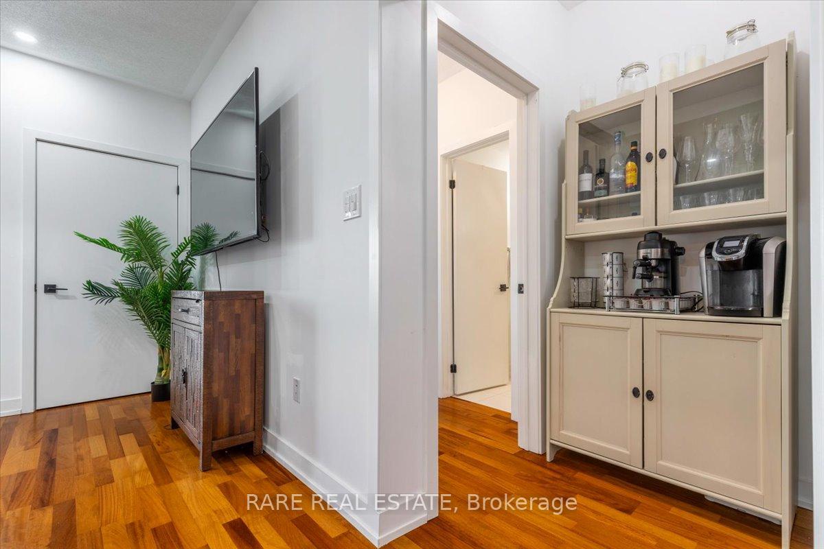 Photo 13 of Unit 210, 4 Spice Way, Barrie, Rural Barrie Southeast — HOMEH