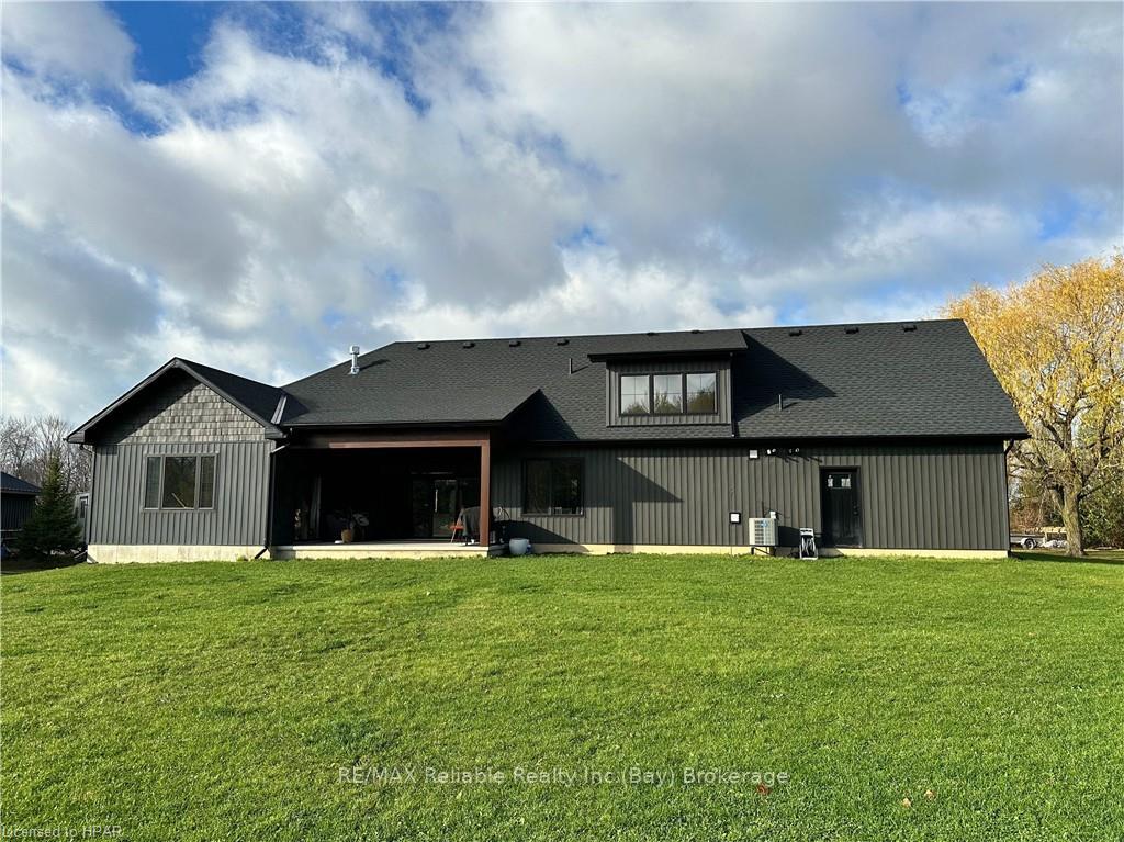 Photo 4 of 76650 Wildwood Line, Bluewater, Stanley — HOMEH