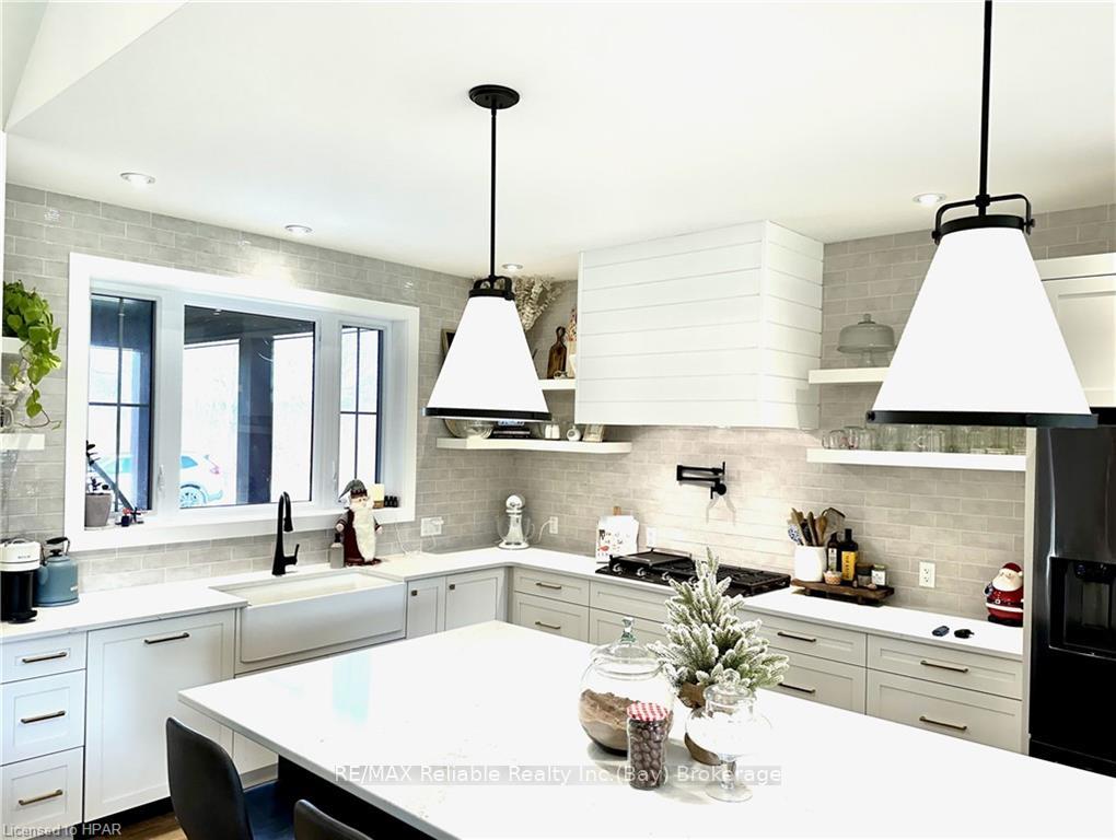 Photo 19 of 76650 Wildwood Line, Bluewater, Stanley — HOMEH