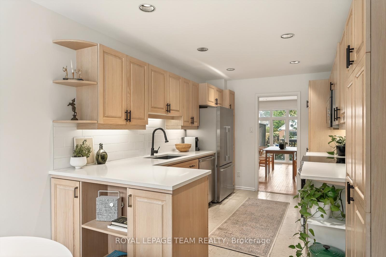Photo 14 of Unit 10, 174 Dufferin Road, Ottawa, Lindenlea — HOMEH