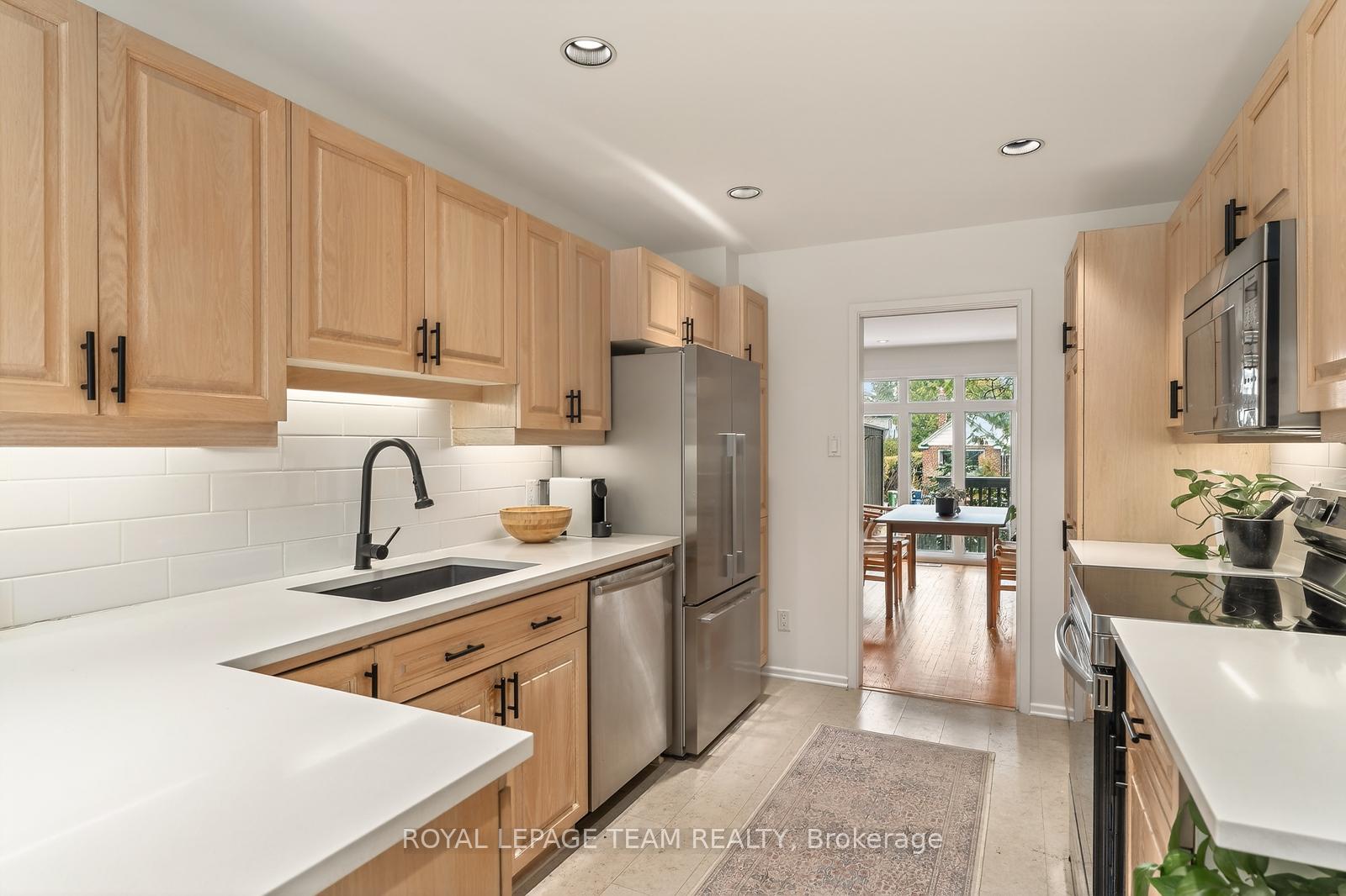 Photo 34 of Unit 10, 174 Dufferin Road, Ottawa, Lindenlea — HOMEH