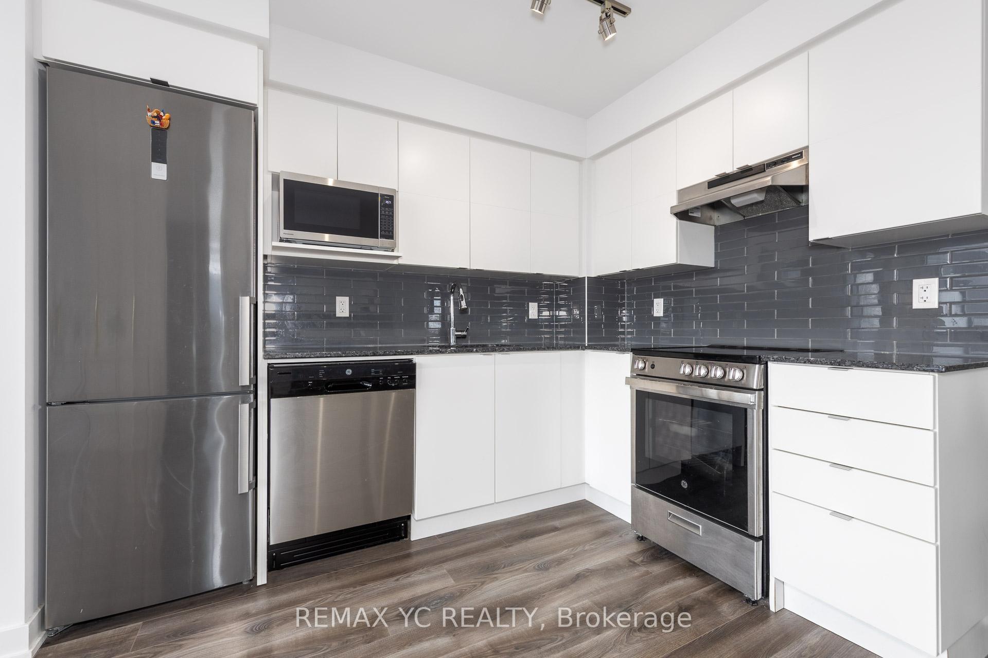 Photo 25 of Unit 715, 120 Varna Drive, Toronto, Englemount-Lawrence — HOMEH