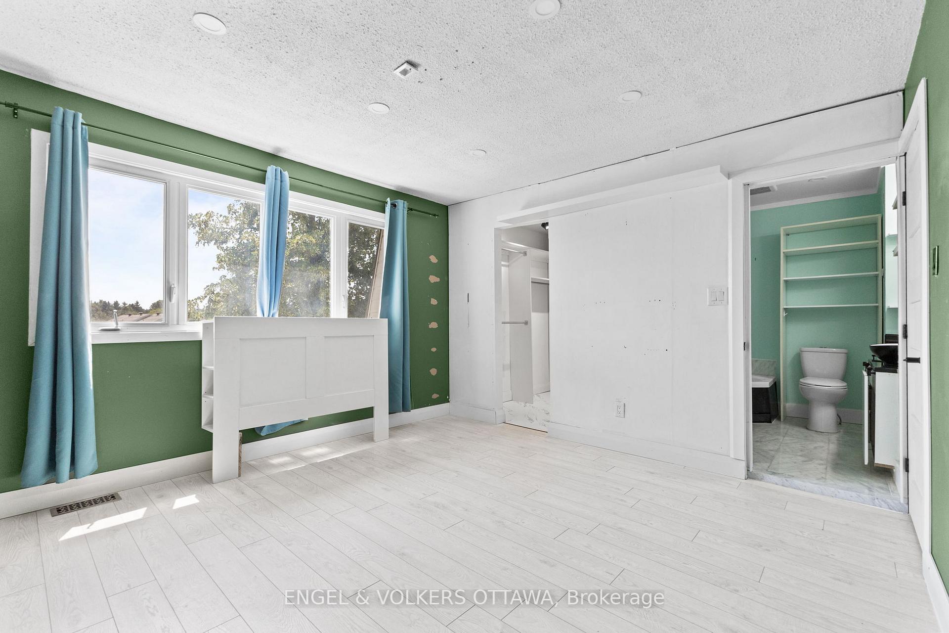 Photo 18 of Unit 3, 3205 Uplands Drive, Ottawa, Hunt Club Woods — HOMEH