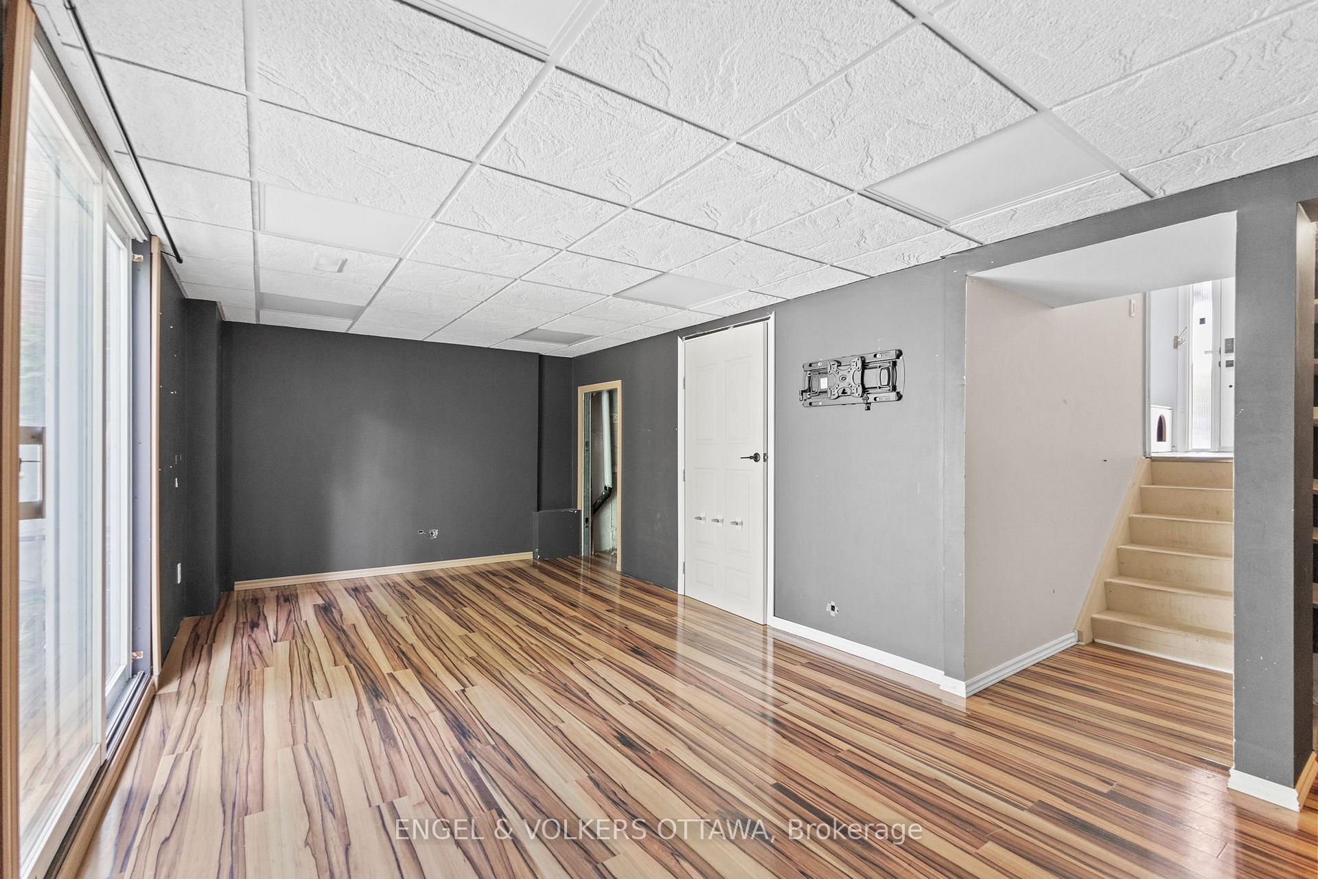 Photo 28 of Unit 3, 3205 Uplands Drive, Ottawa, Hunt Club Woods — HOMEH