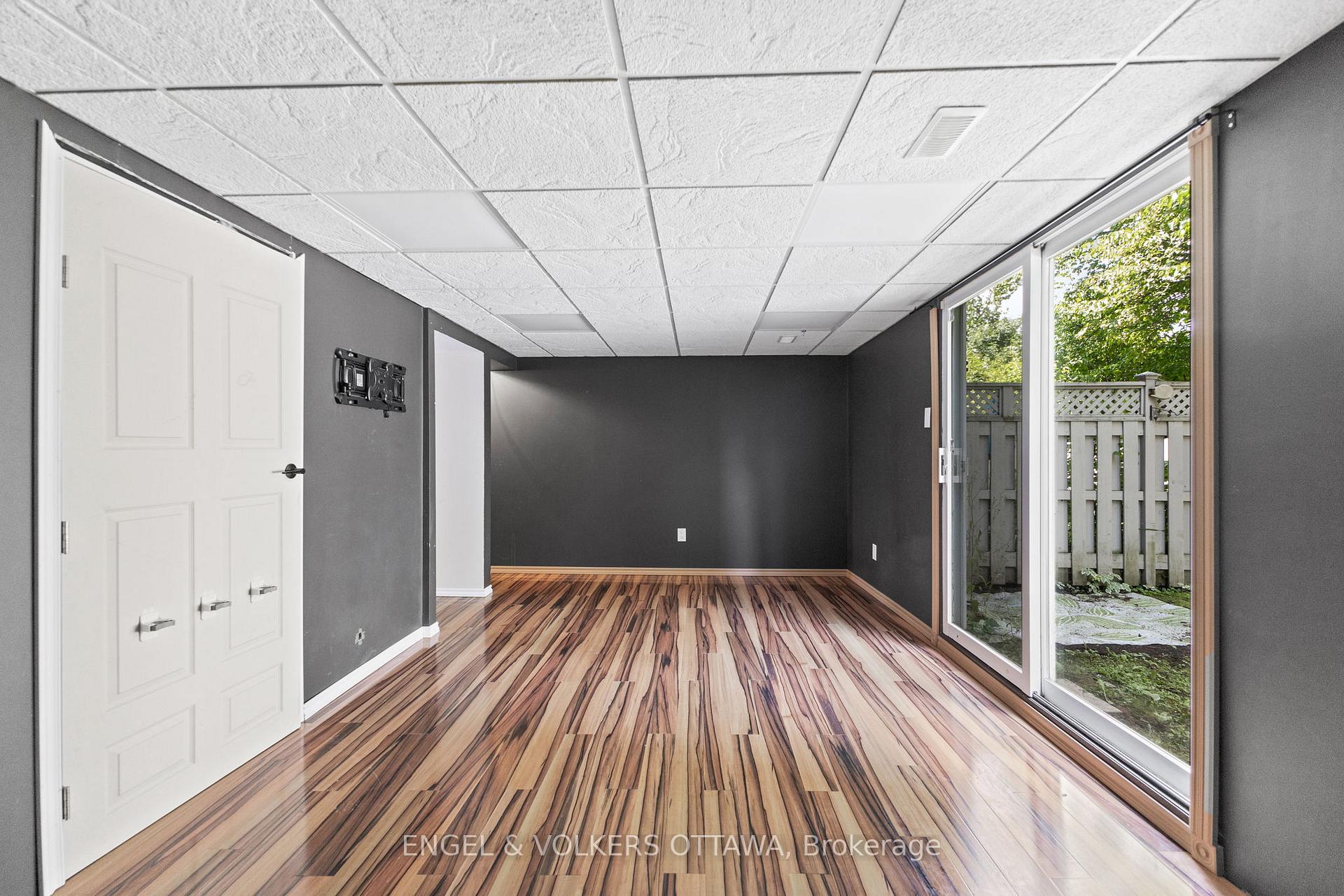 Photo 30 of Unit 3, 3205 Uplands Drive, Ottawa, Hunt Club Woods — HOMEH