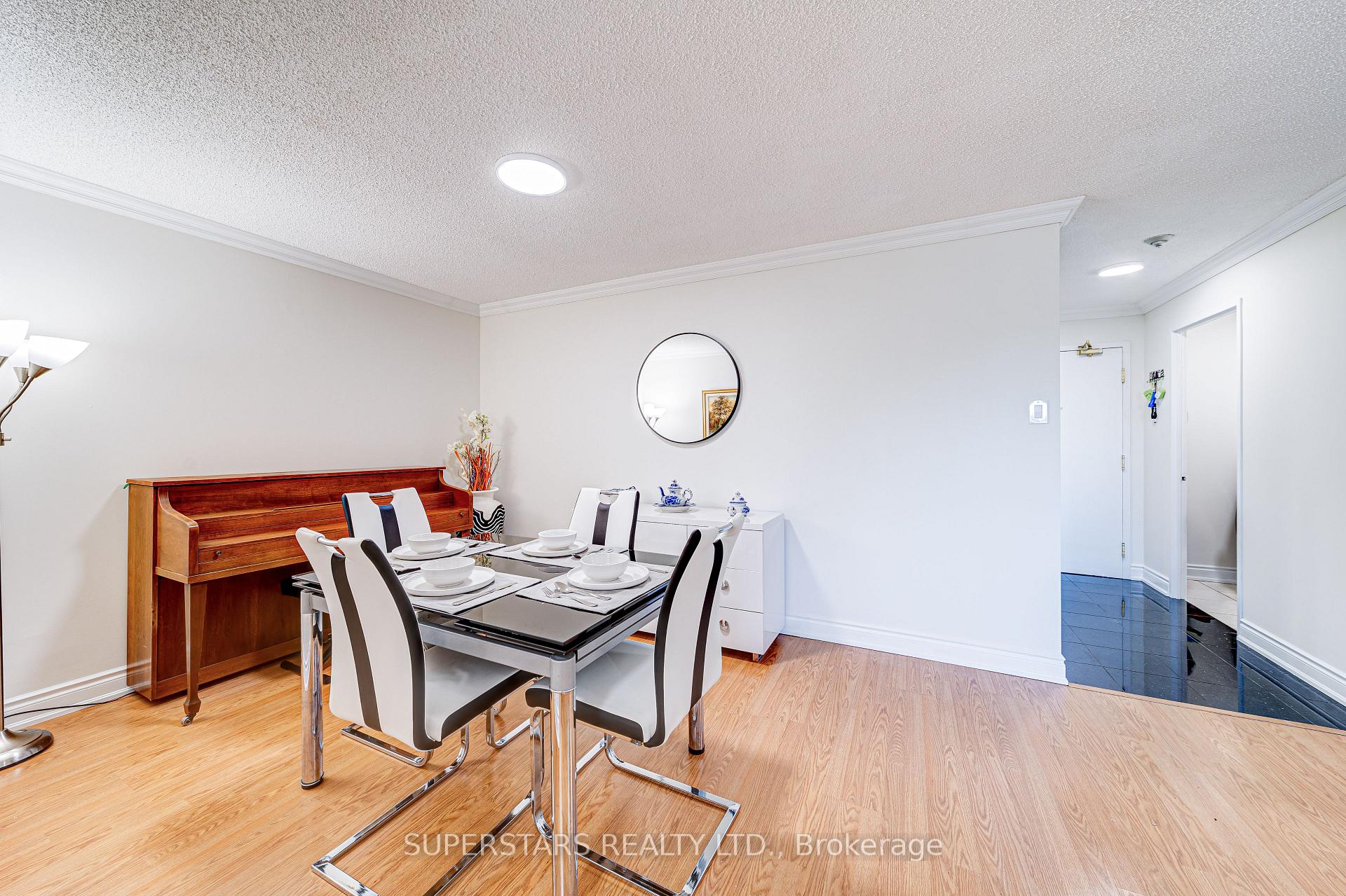 Photo 12 of Unit 512, 7300 Yonge Street, Vaughan, Crestwood-Springfarm-Yorkhill — HOMEH