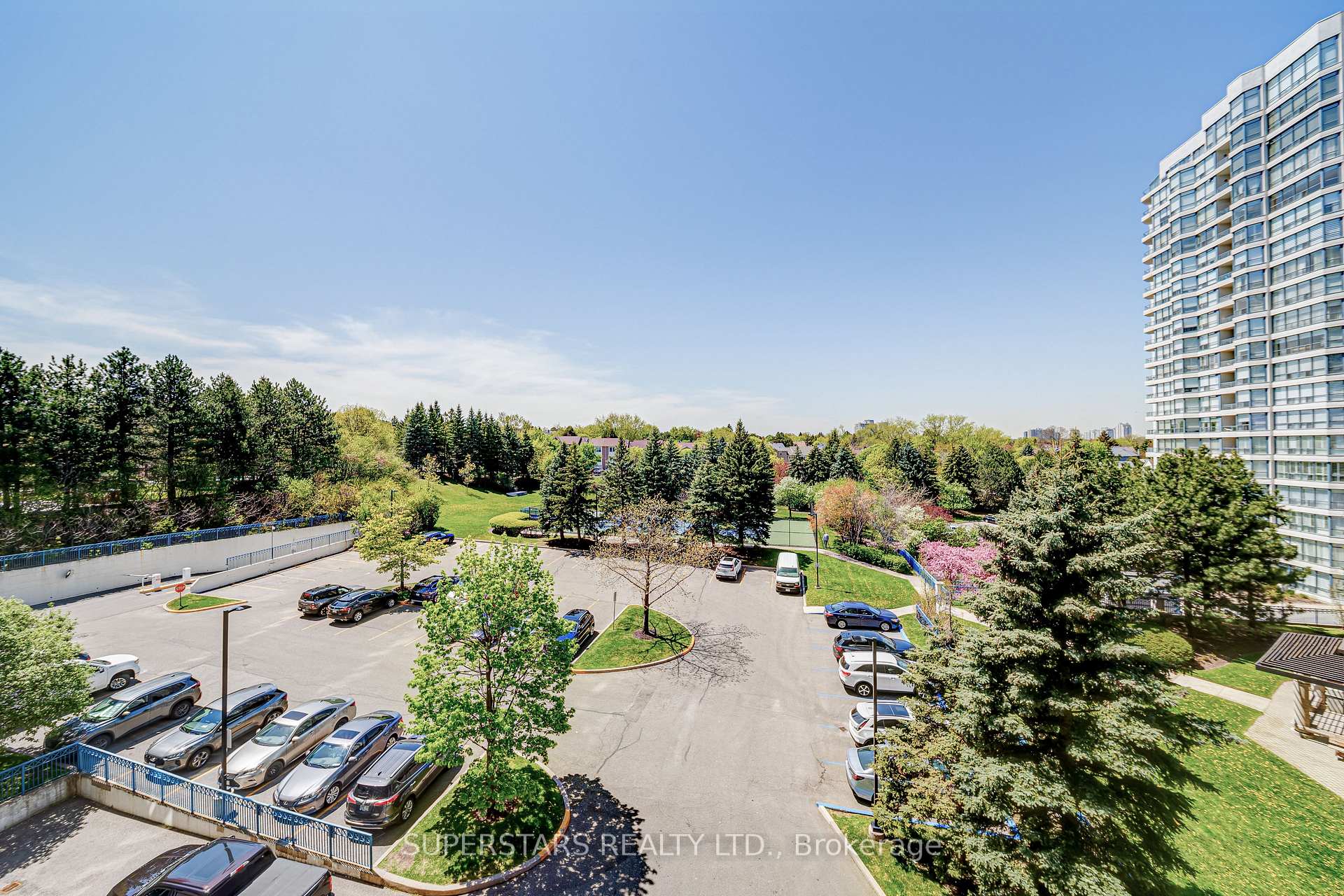 Photo 23 of Unit 512, 7300 Yonge Street, Vaughan, Crestwood-Springfarm-Yorkhill — HOMEH