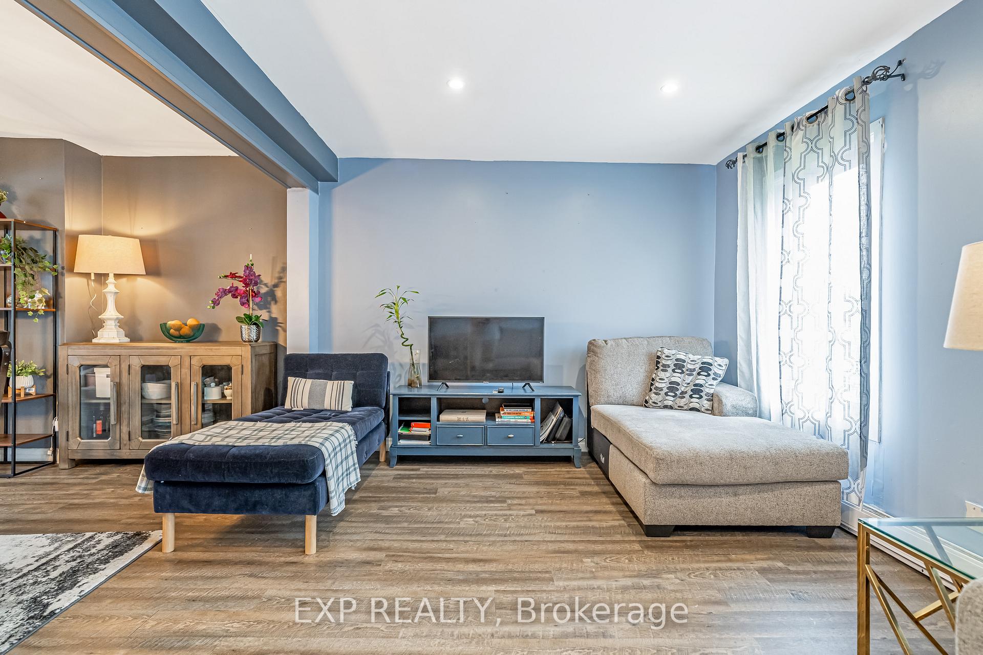Photo 5 of Unit 117, 3136 Stockton Drive, Ottawa, Blossom Park/Kemp Park/Findlay Creek — HOMEH
