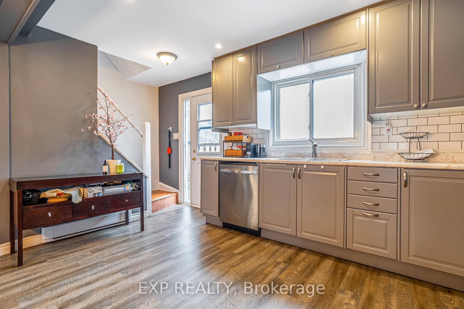 Photo 10 of Unit 117, 3136 Stockton Drive, Ottawa, Blossom Park/Kemp Park/Findlay Creek — HOMEH