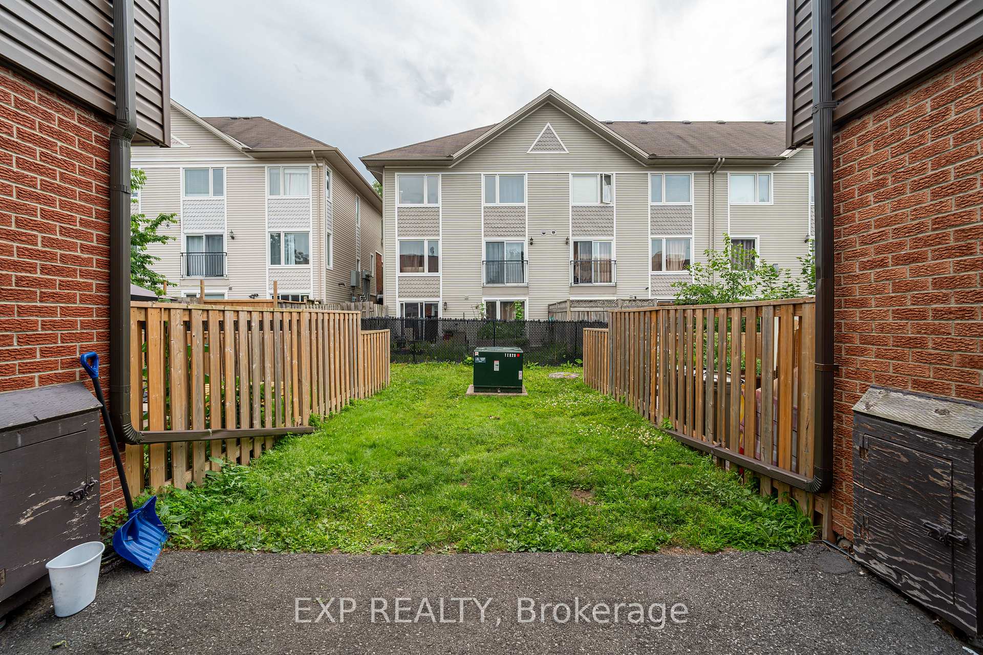 Photo 26 of Unit 117, 3136 Stockton Drive, Ottawa, Blossom Park/Kemp Park/Findlay Creek — HOMEH