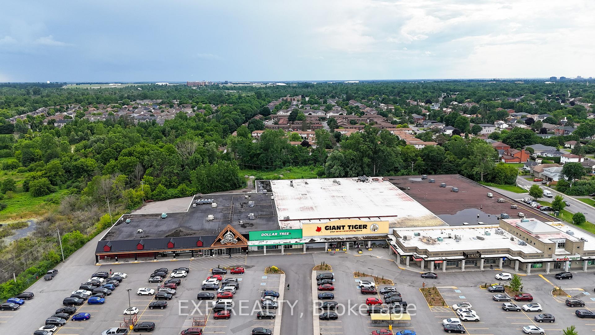 Photo 33 of Unit 117, 3136 Stockton Drive, Ottawa, Blossom Park/Kemp Park/Findlay Creek — HOMEH