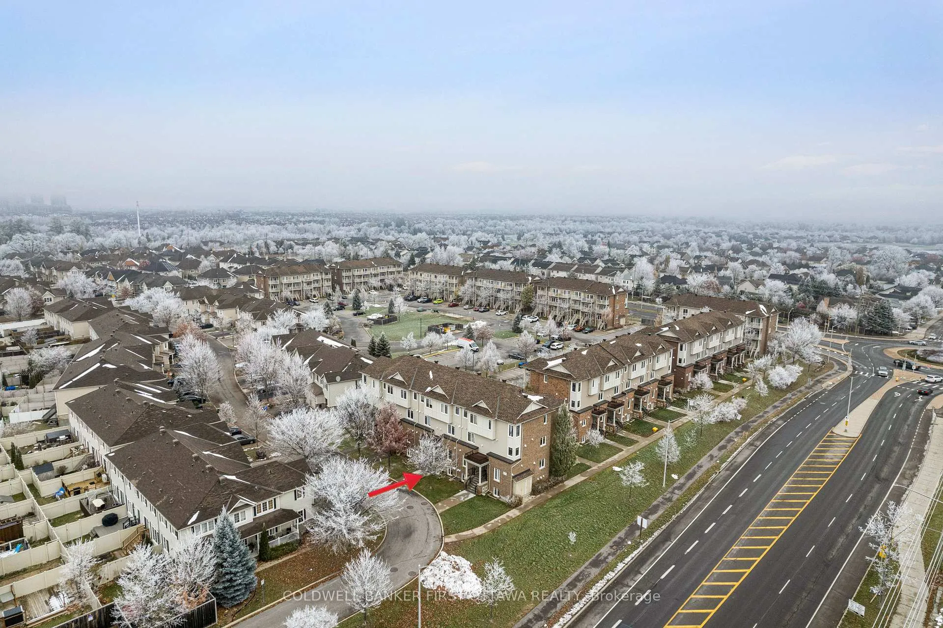 Photo 2 of 150 Urbancrest Private, Ottawa, Barrhaven - Stonebridge — HOMEH