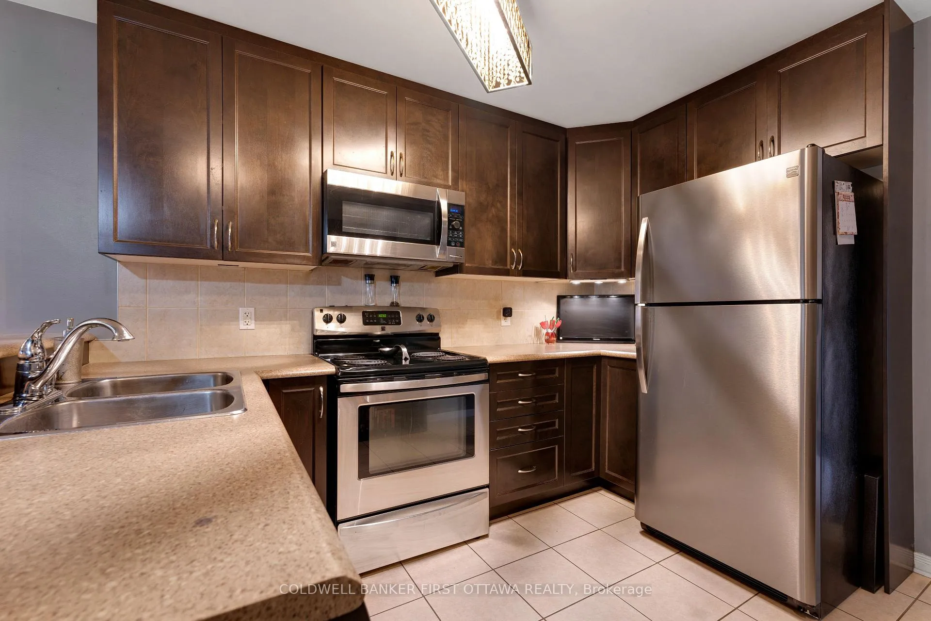 Photo 17 of 150 Urbancrest Private, Ottawa, Barrhaven - Stonebridge — HOMEH