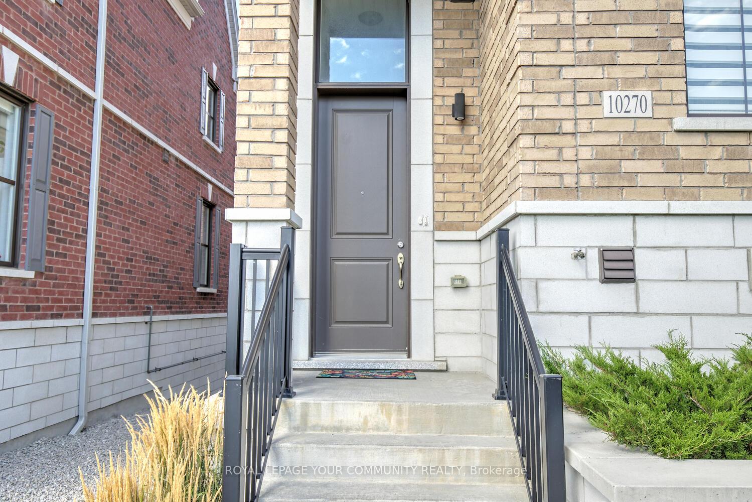 Photo 2 of Unit 8, 10270 Keele Street, Vaughan, Maple — HOMEH