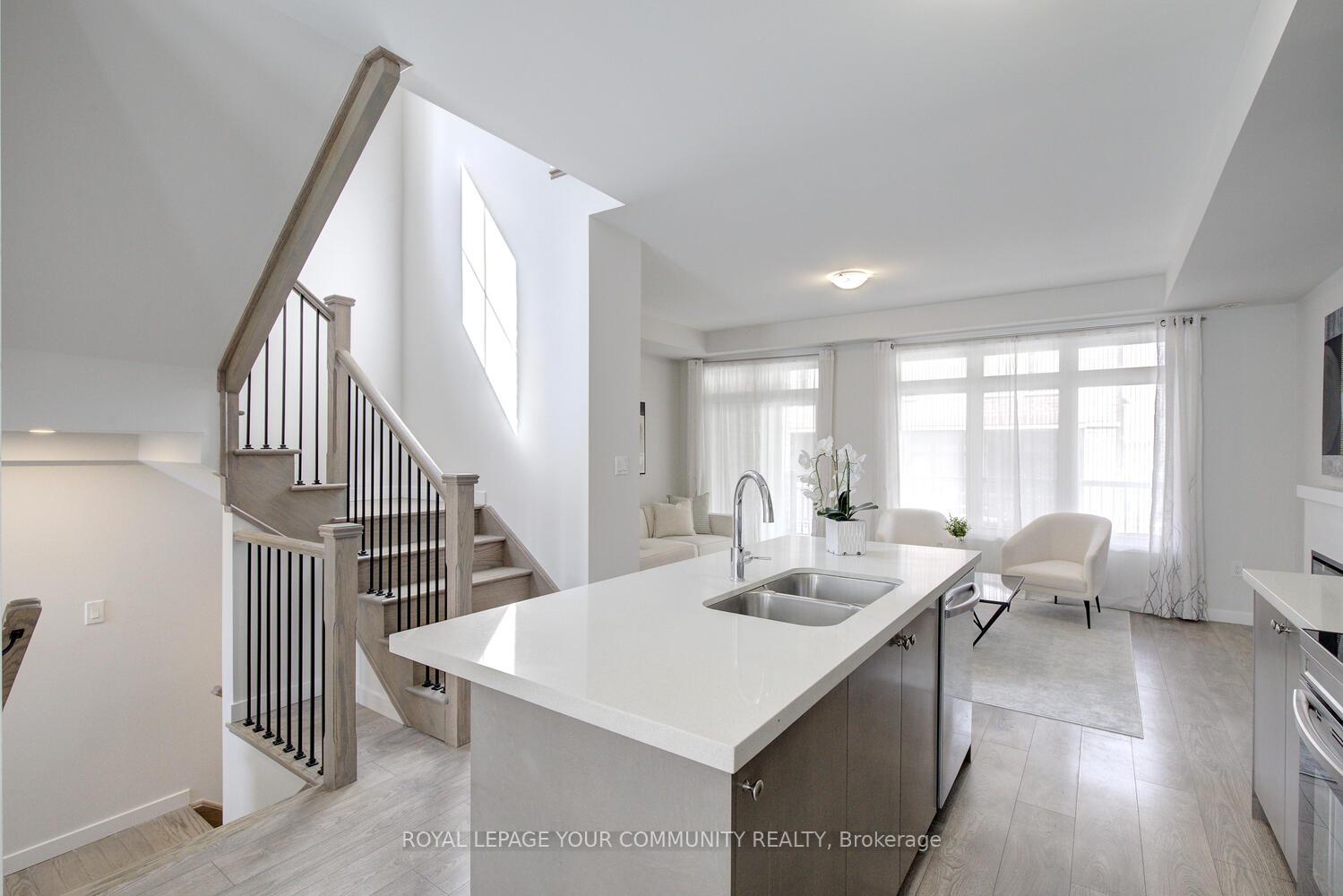 Photo 9 of Unit 8, 10270 Keele Street, Vaughan, Maple — HOMEH