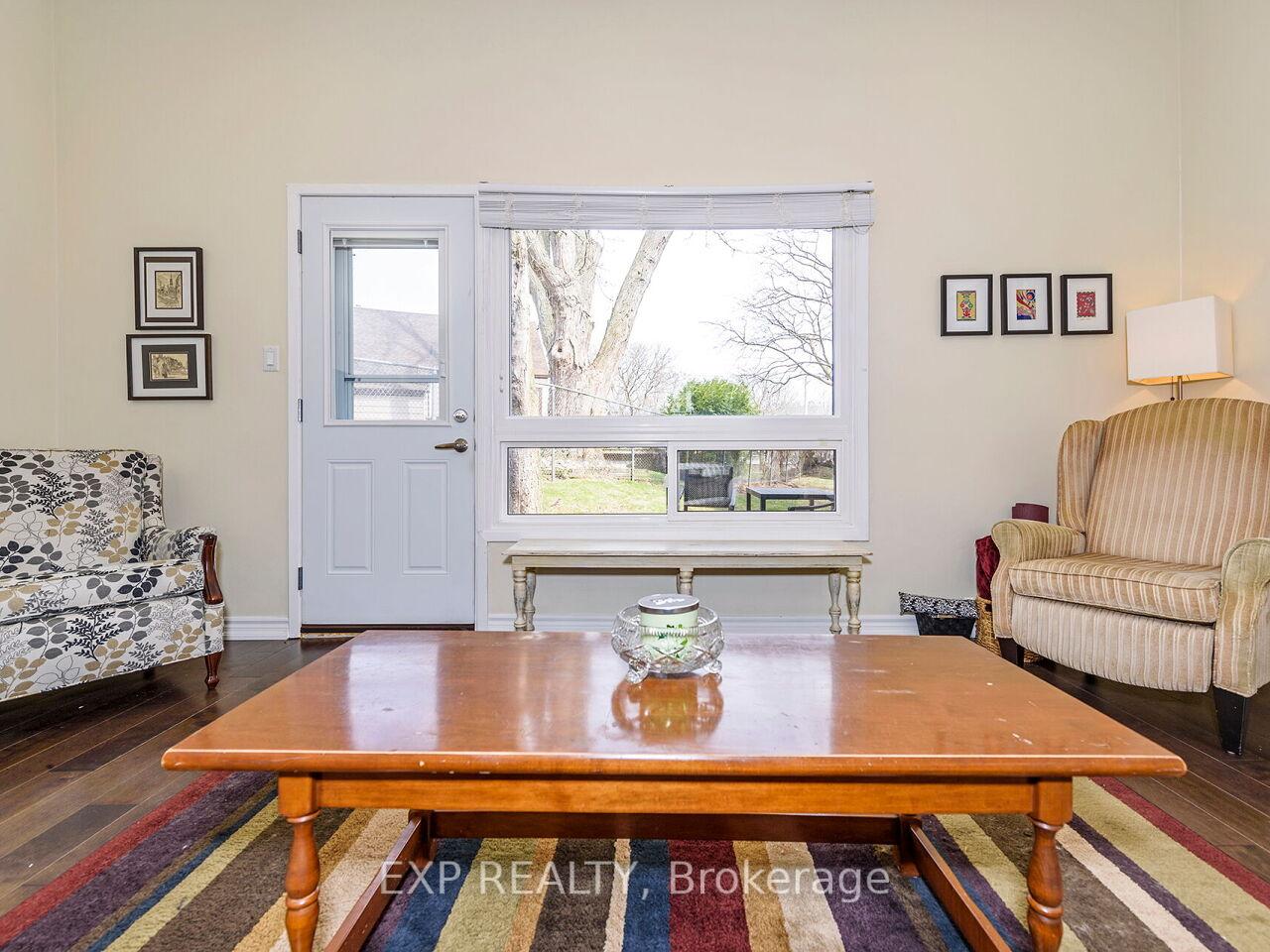Photo 7 of Unit 9, 12 Briar Lane, Hamilton, Dundas — HOMEH