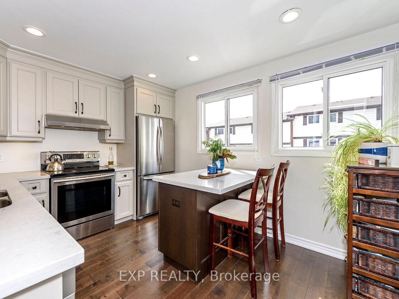 Photo 14 of Unit 9, 12 Briar Lane, Hamilton, Dundas — HOMEH