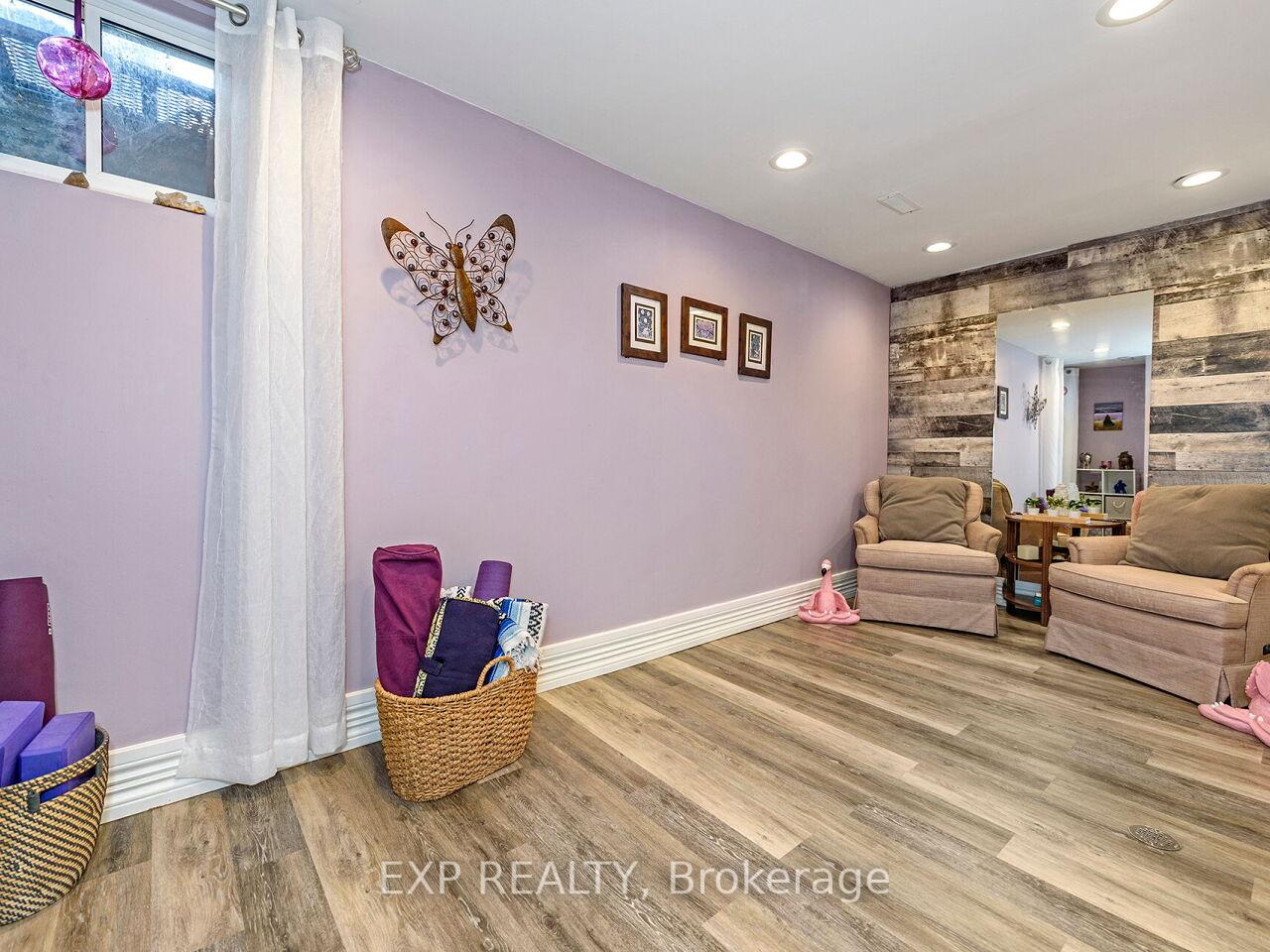 Photo 42 of Unit 9, 12 Briar Lane, Hamilton, Dundas — HOMEH