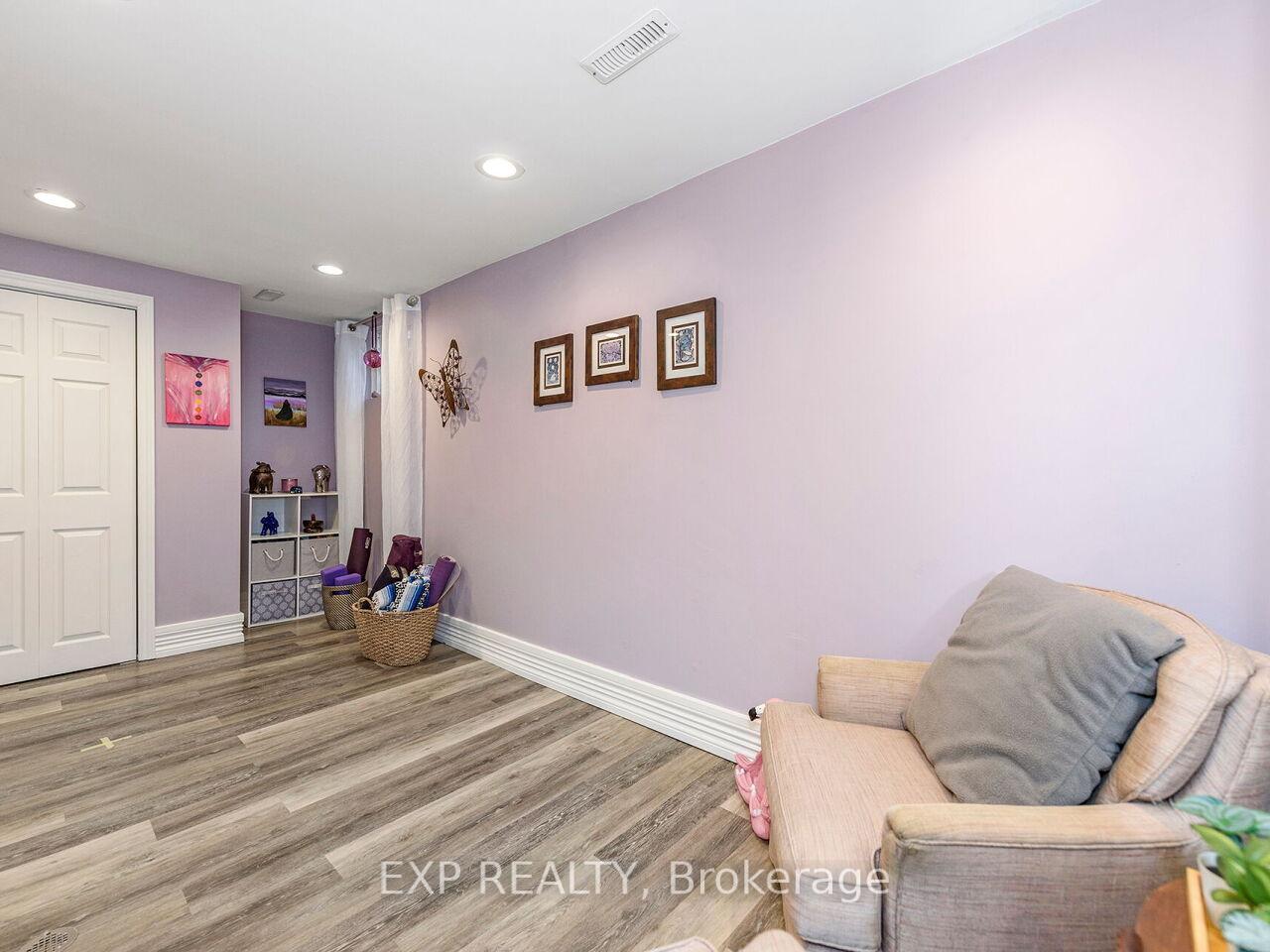 Photo 46 of Unit 9, 12 Briar Lane, Hamilton, Dundas — HOMEH