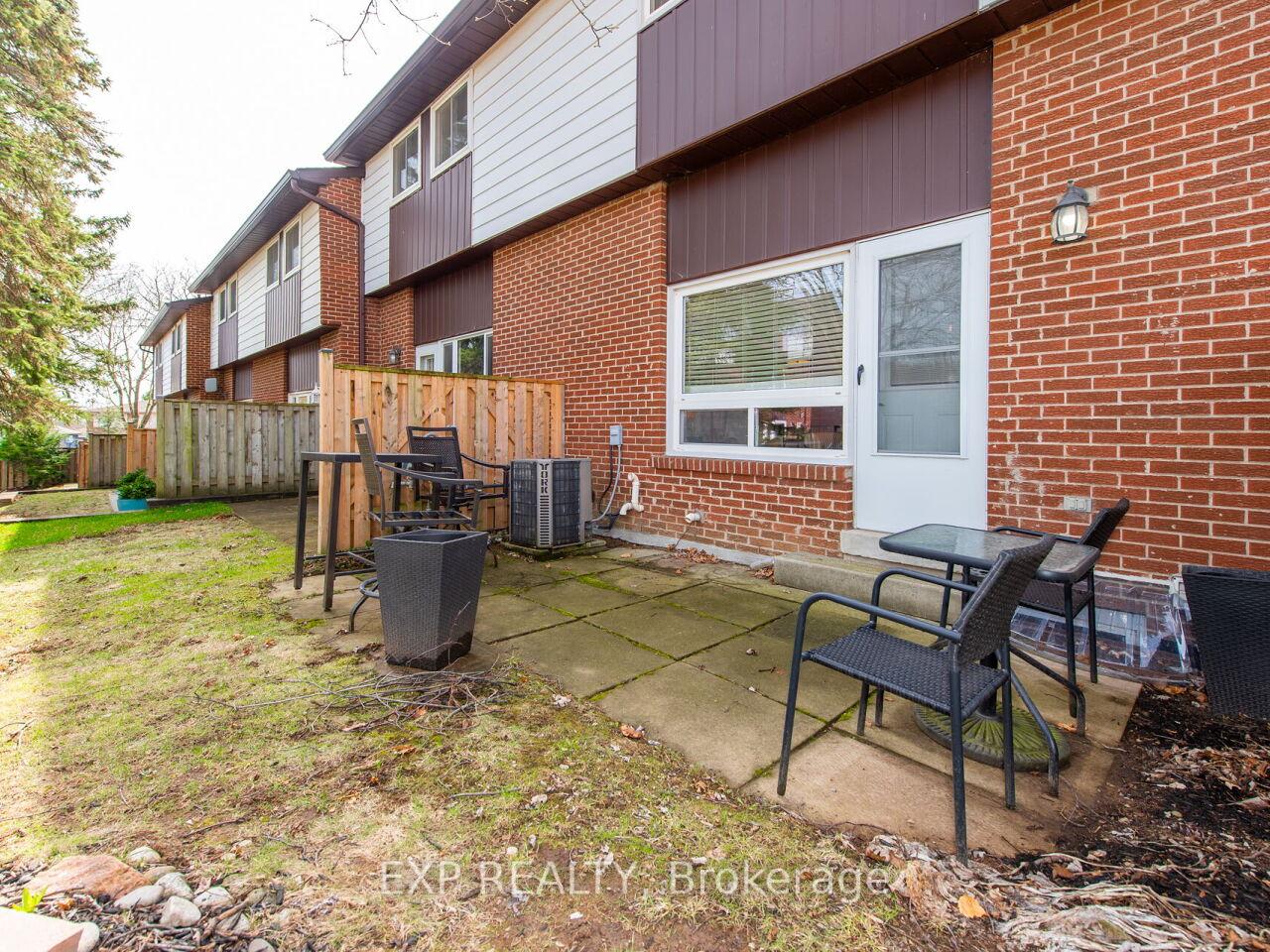 Photo 49 of Unit 9, 12 Briar Lane, Hamilton, Dundas — HOMEH