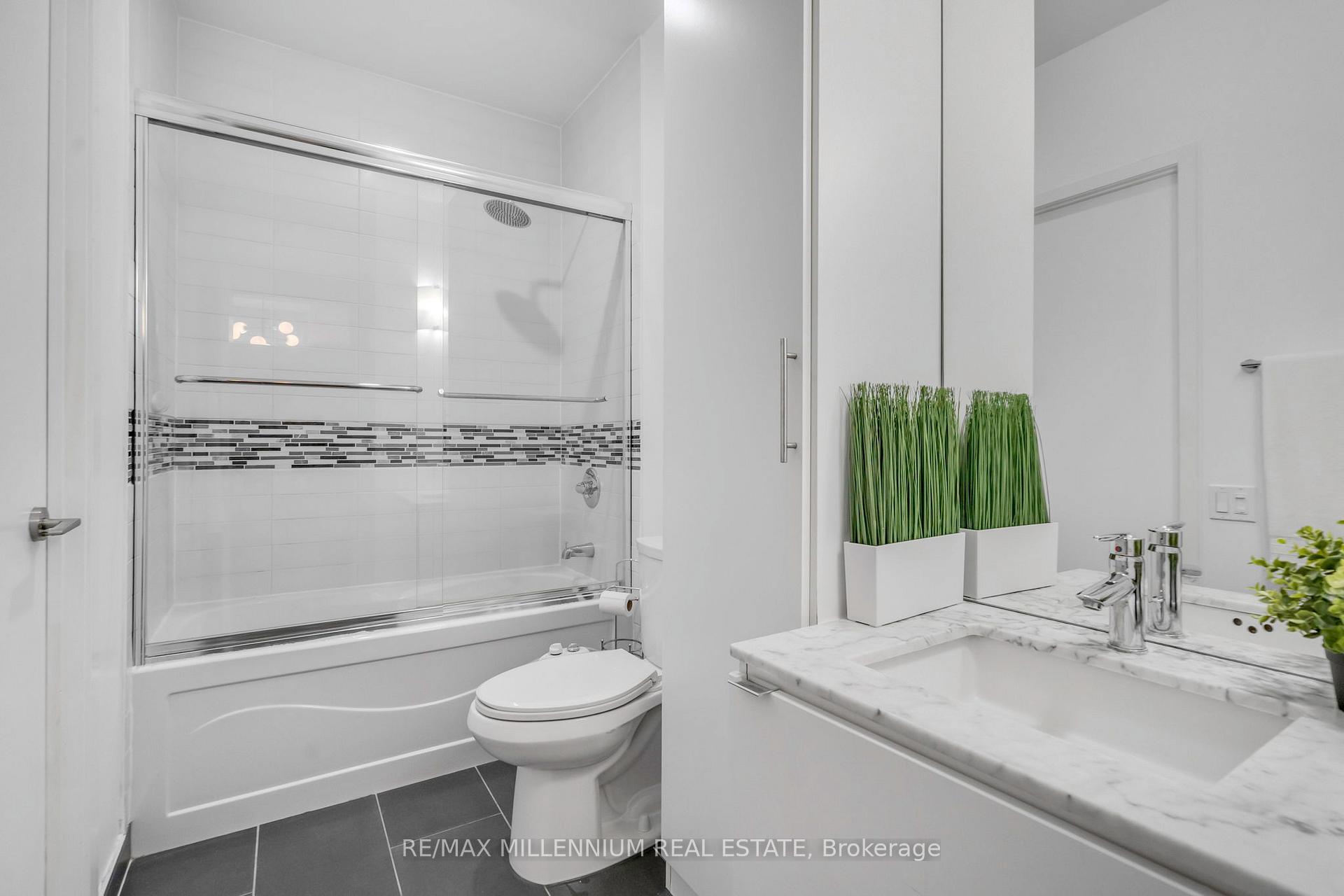 Photo 32 of Unit 501, 33 Mill Street, Toronto, Waterfront Communities — HOMEH