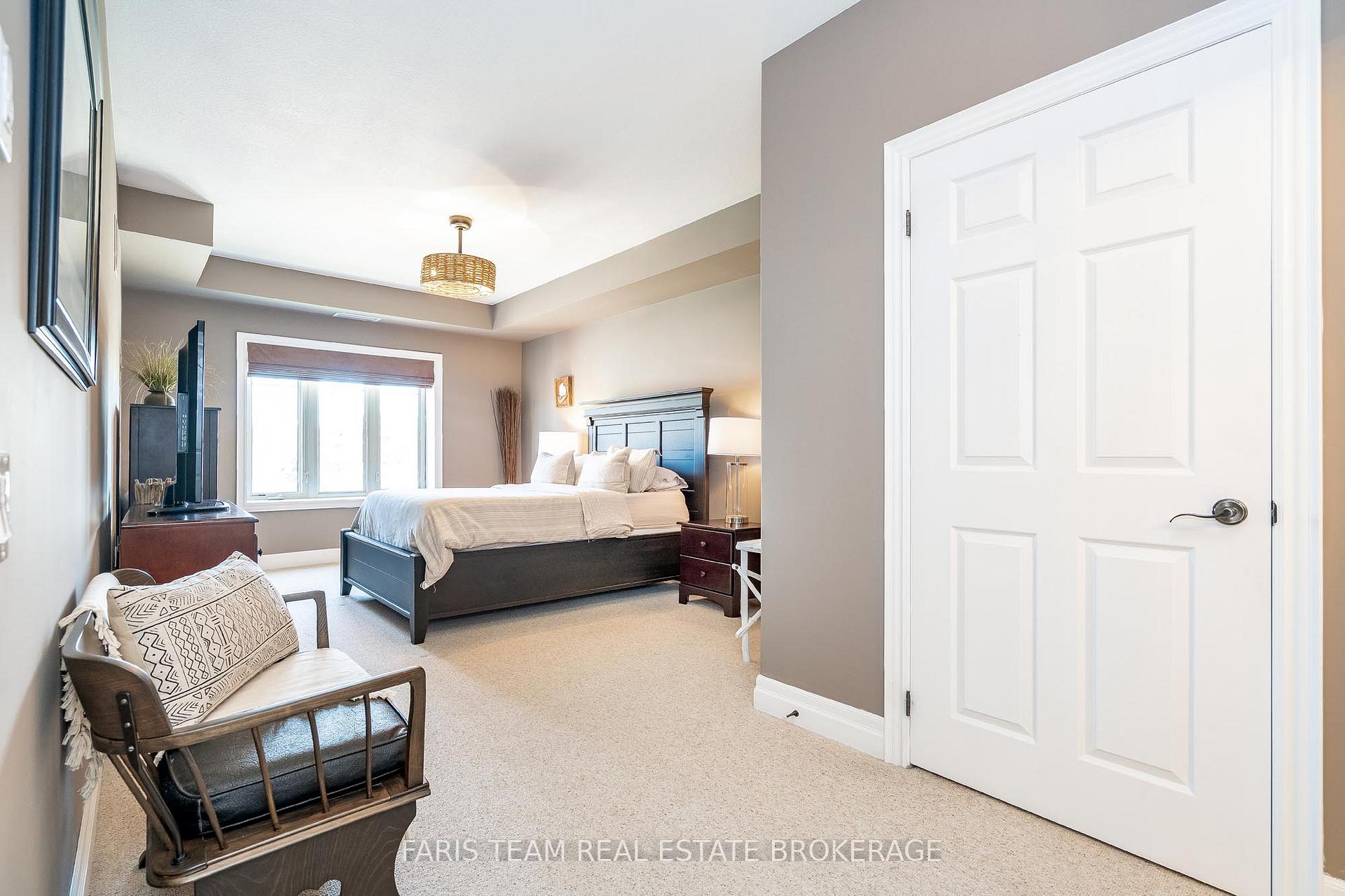 Photo 10 of Unit 204, 130 Steamship Bay Road, Gravenhurst, Muskoka (S) — HOMEH
