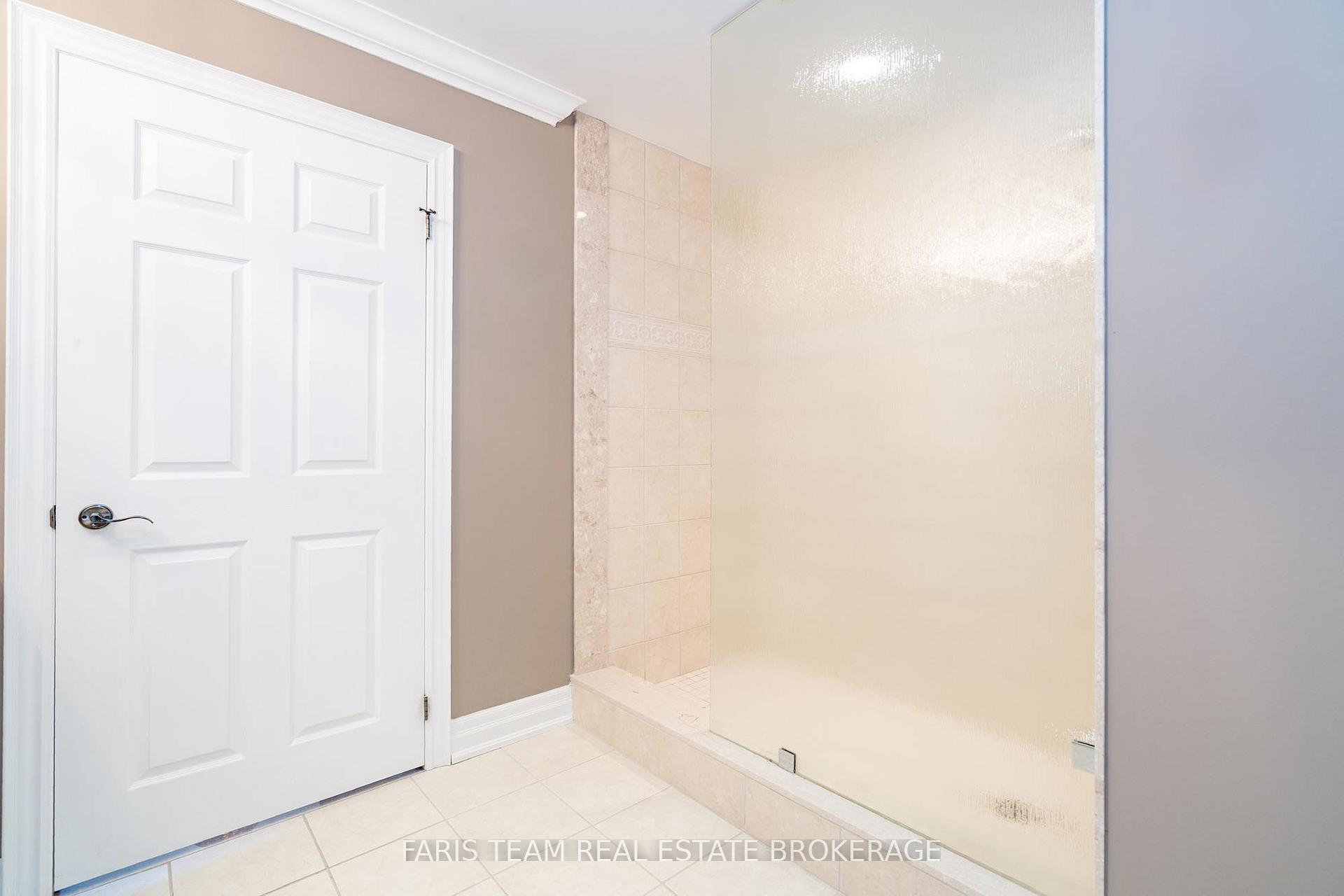 Photo 13 of Unit 204, 130 Steamship Bay Road, Gravenhurst, Muskoka (S) — HOMEH