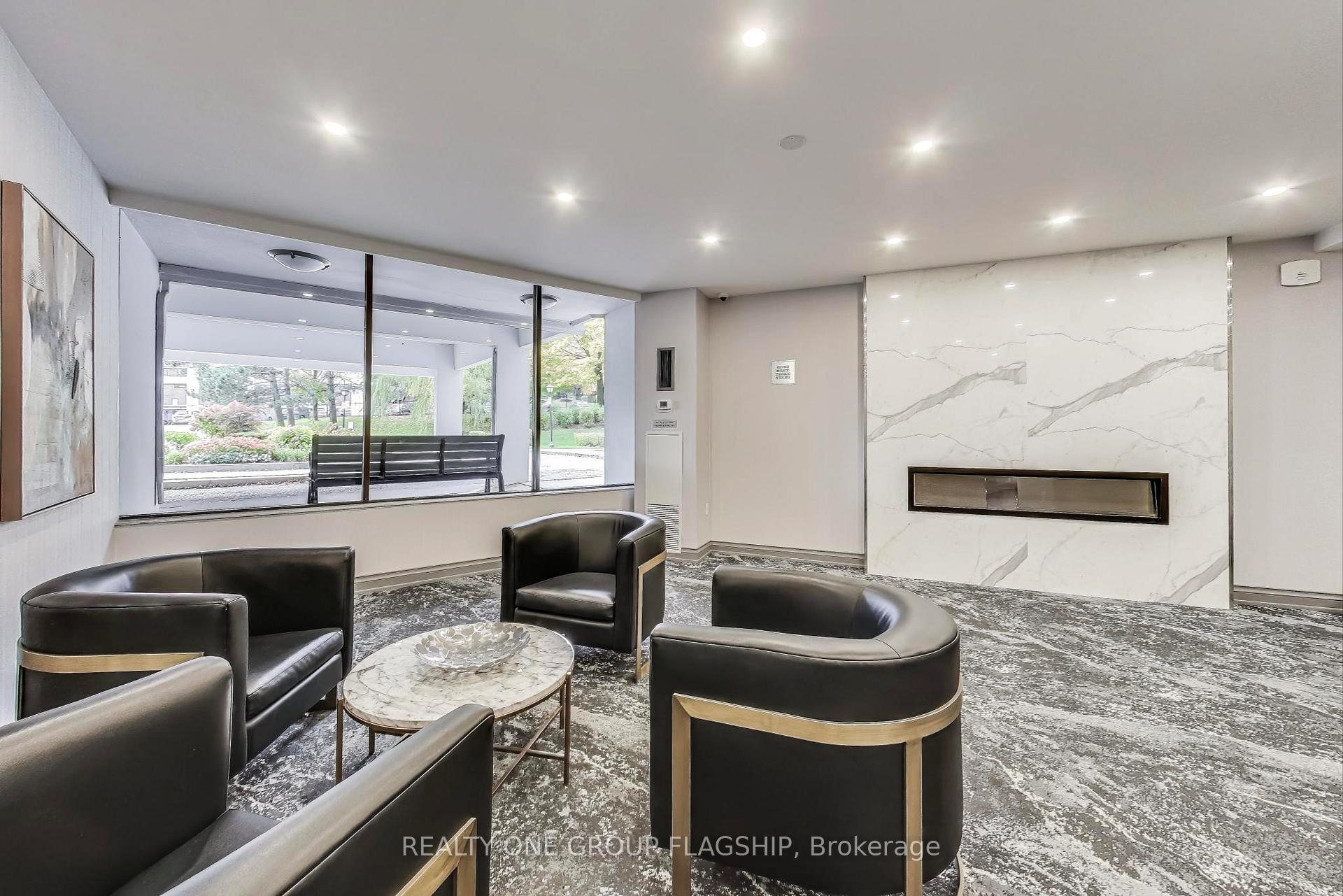 Photo 6 of Unit 1009, 10 Edgecliff Golfway, Toronto, Flemingdon Park — HOMEH