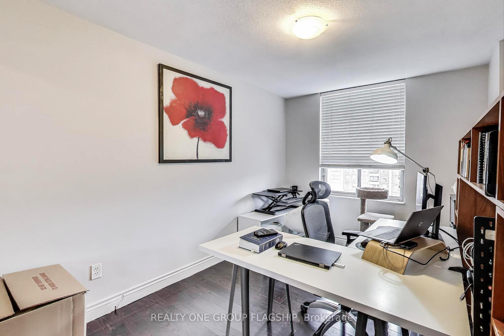 Photo 23 of Unit 1009, 10 Edgecliff Golfway, Toronto, Flemingdon Park — HOMEH