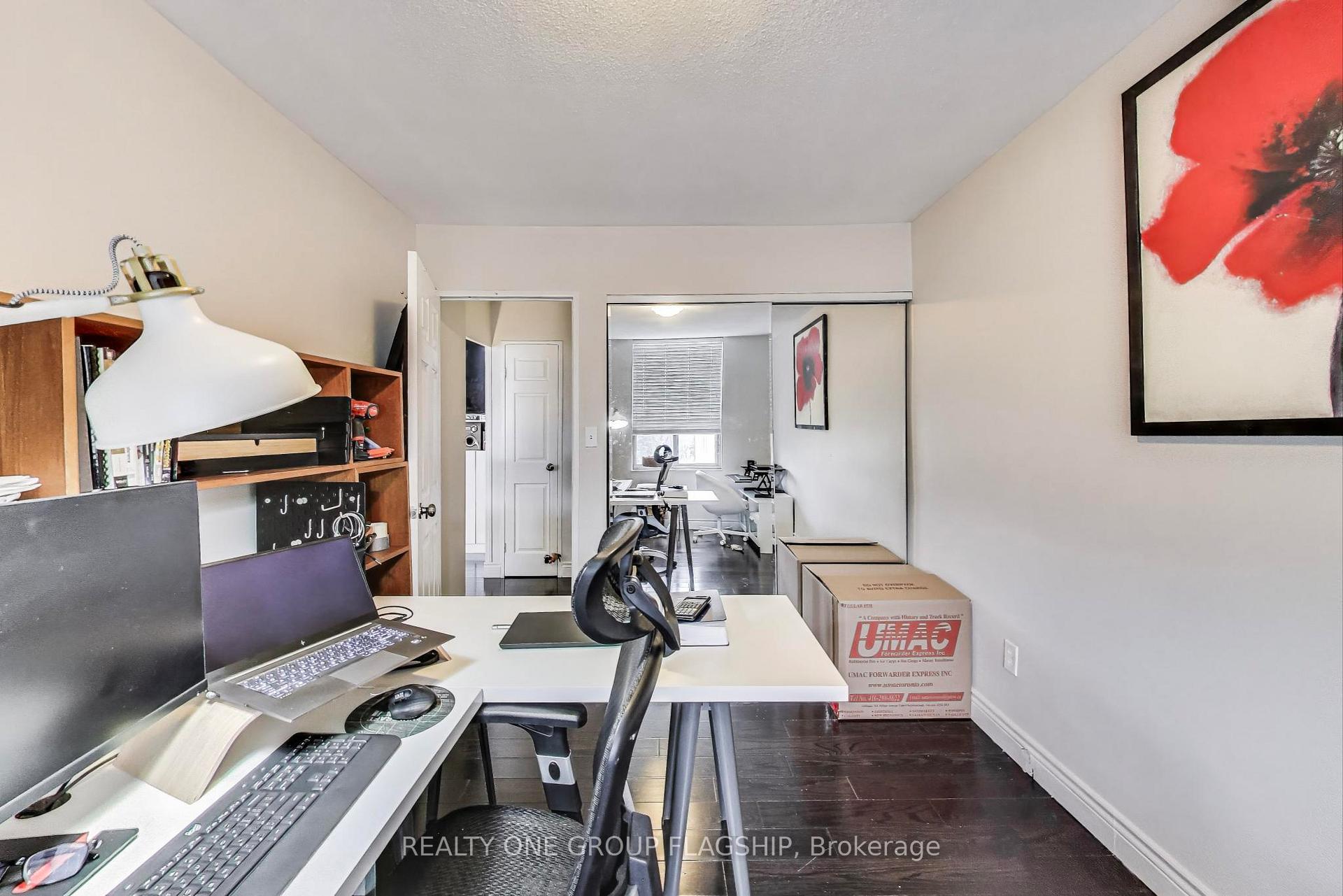 Photo 24 of Unit 1009, 10 Edgecliff Golfway, Toronto, Flemingdon Park — HOMEH