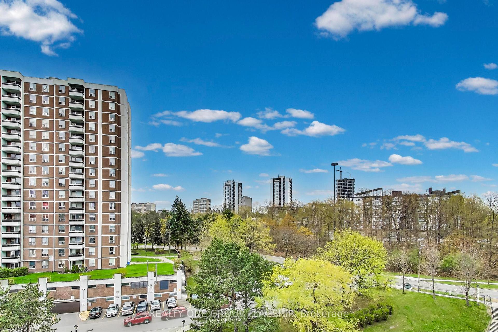 Photo 28 of Unit 1009, 10 Edgecliff Golfway, Toronto, Flemingdon Park — HOMEH