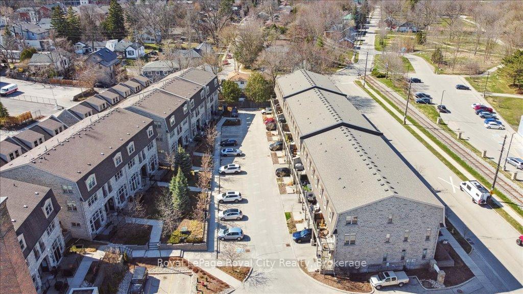 Photo 8 of Unit B, 82 Cardigan Street, Guelph, Downtown — HOMEH