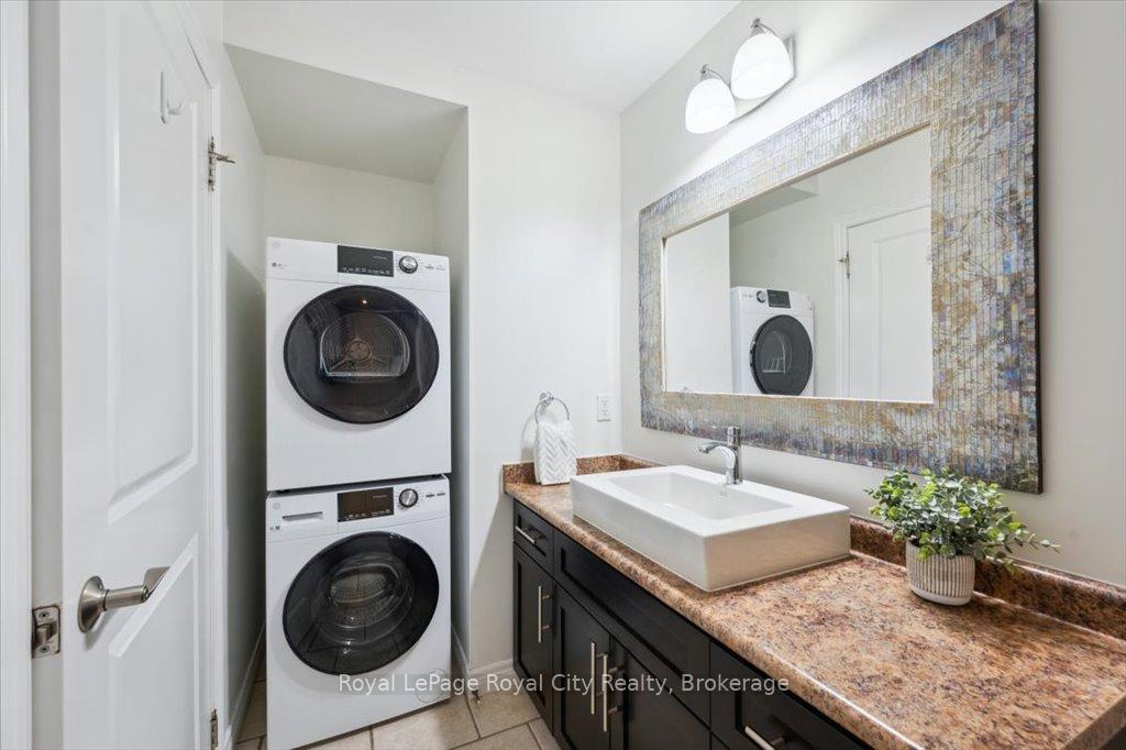 Photo 25 of Unit B, 82 Cardigan Street, Guelph, Downtown — HOMEH