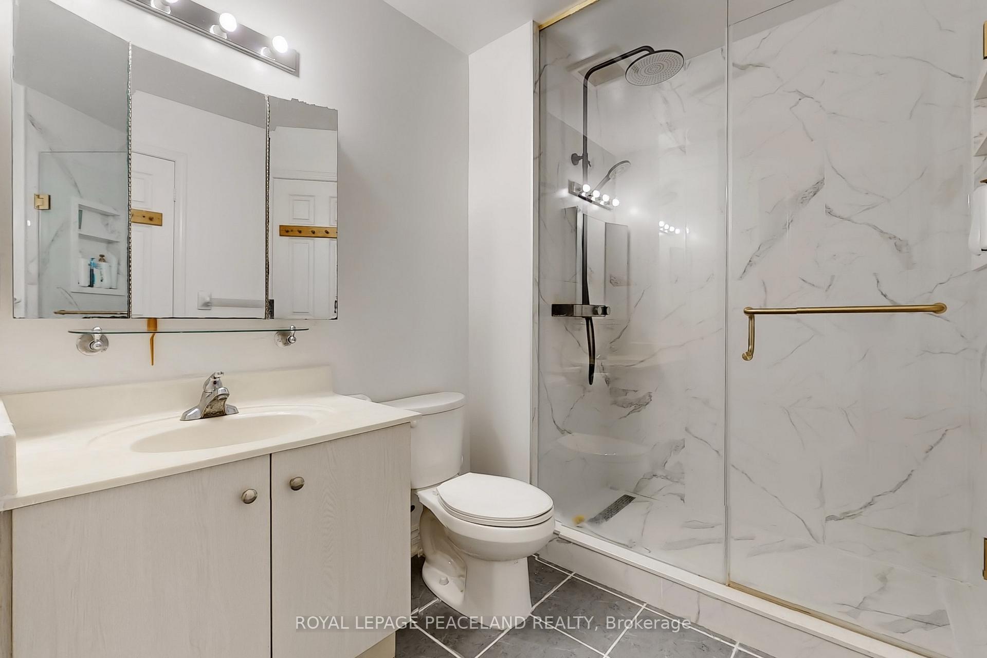 Photo 14 of Unit 3, 15 St Moritz Way, Markham, Unionville — HOMEH