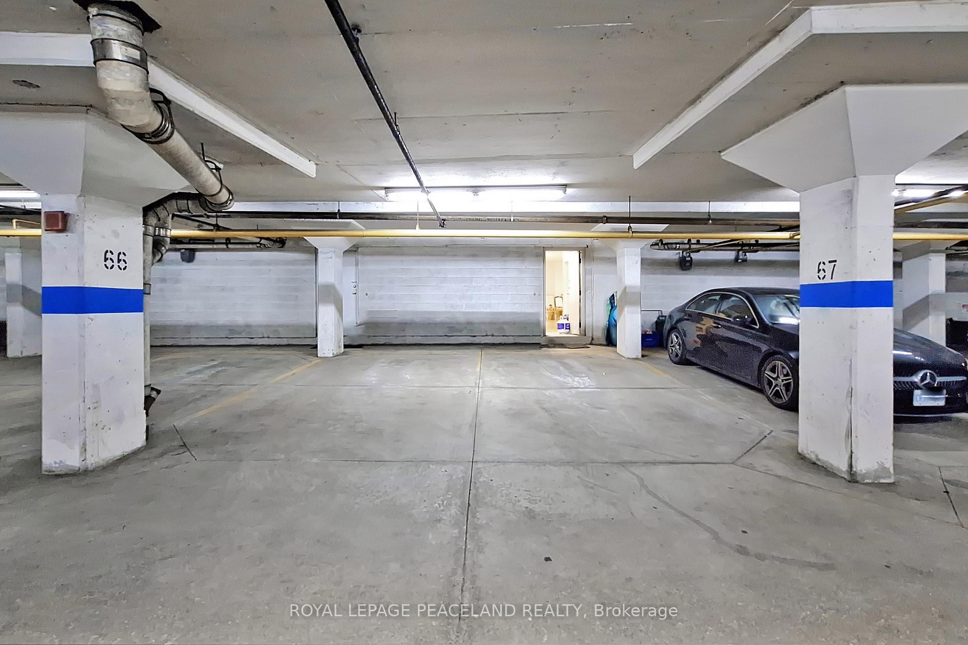 Photo 20 of Unit 3, 15 St Moritz Way, Markham, Unionville — HOMEH