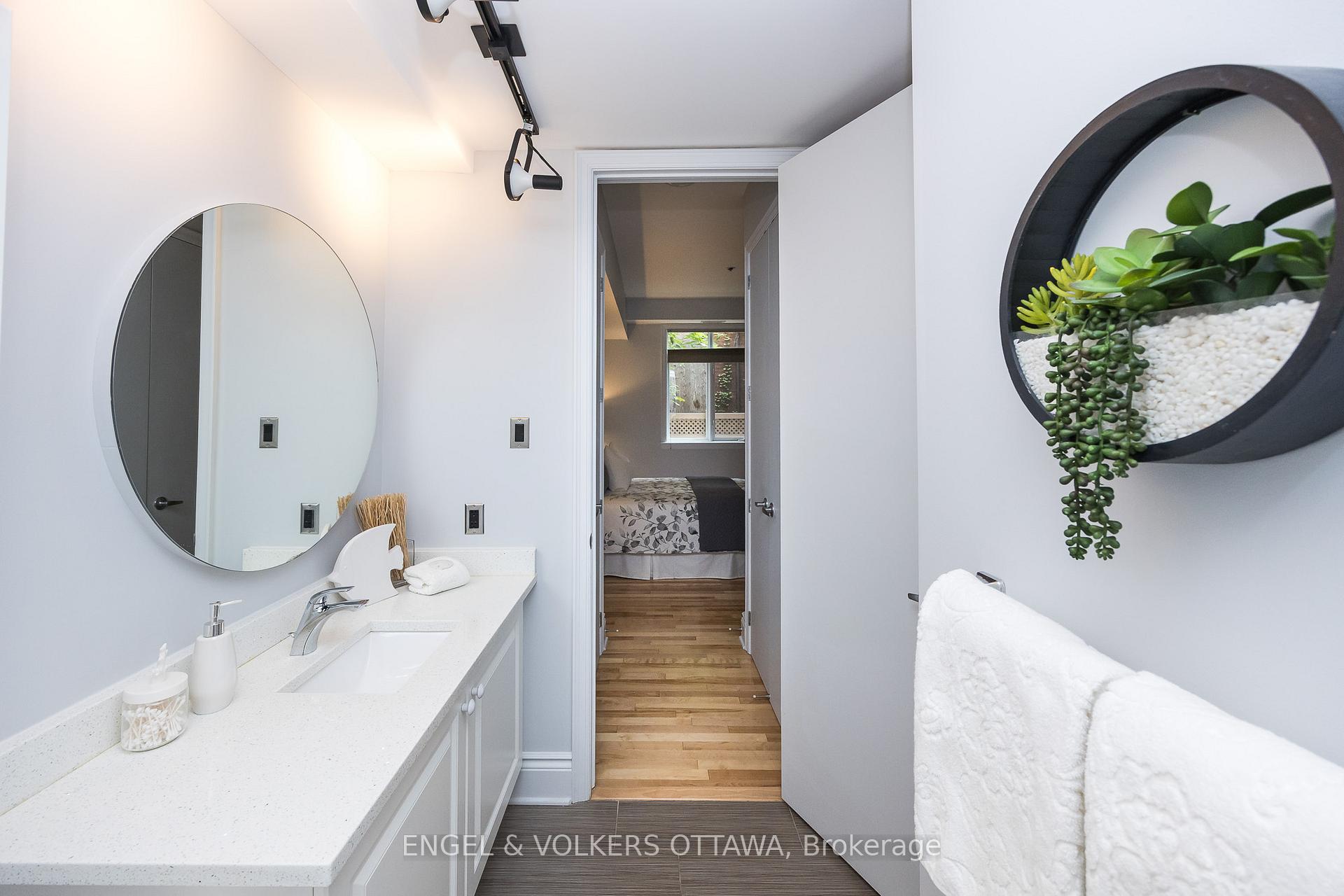 Photo 30 of Unit 105, 400 Mcleod Street, Ottawa, Ottawa Centre — HOMEH