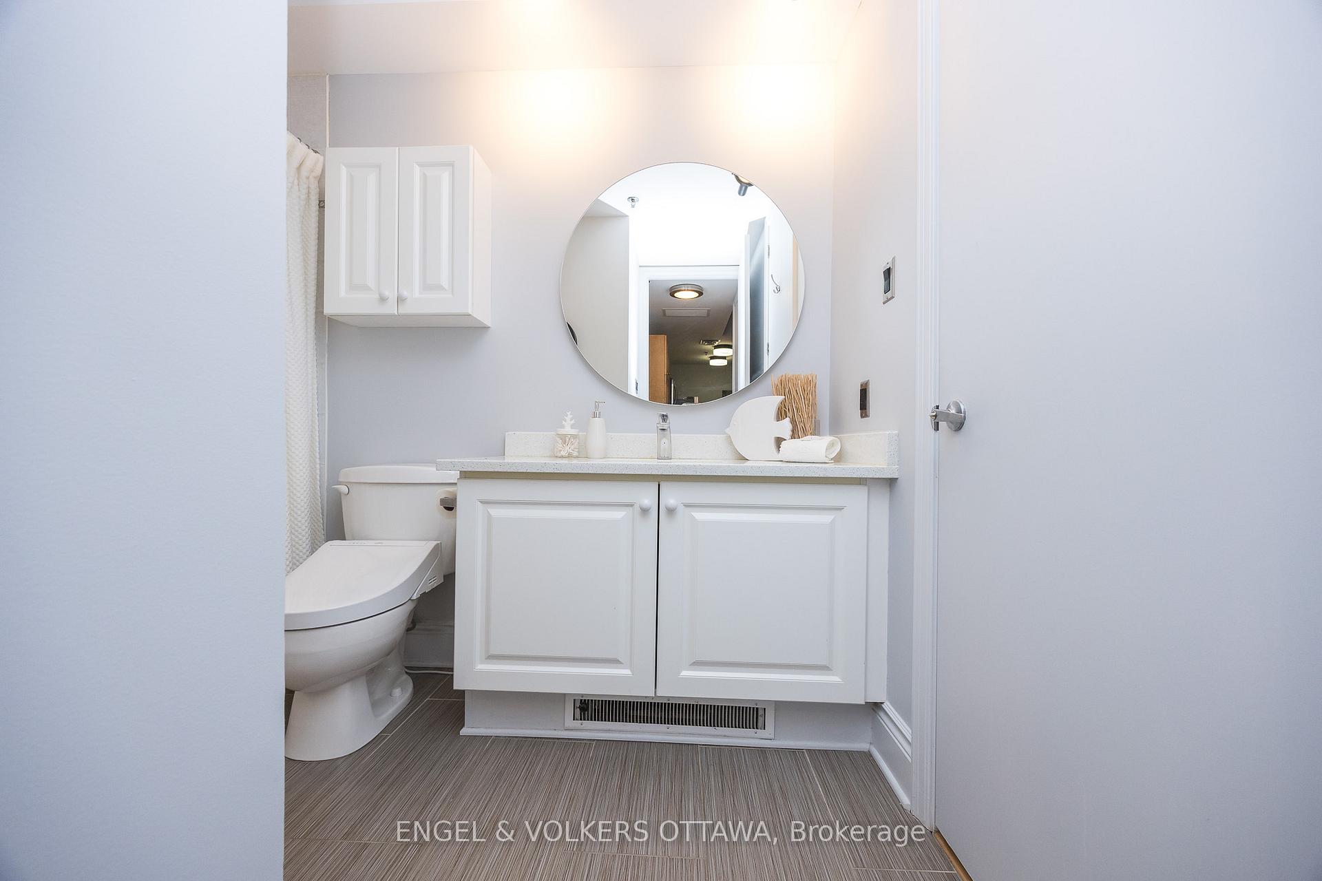 Photo 32 of Unit 105, 400 Mcleod Street, Ottawa, Ottawa Centre — HOMEH