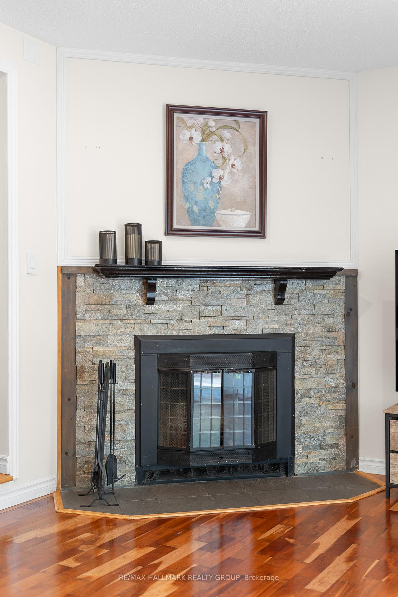 Photo 16 of 1126 Chimney Hill Way, Ottawa, Beacon Hill South — HOMEH