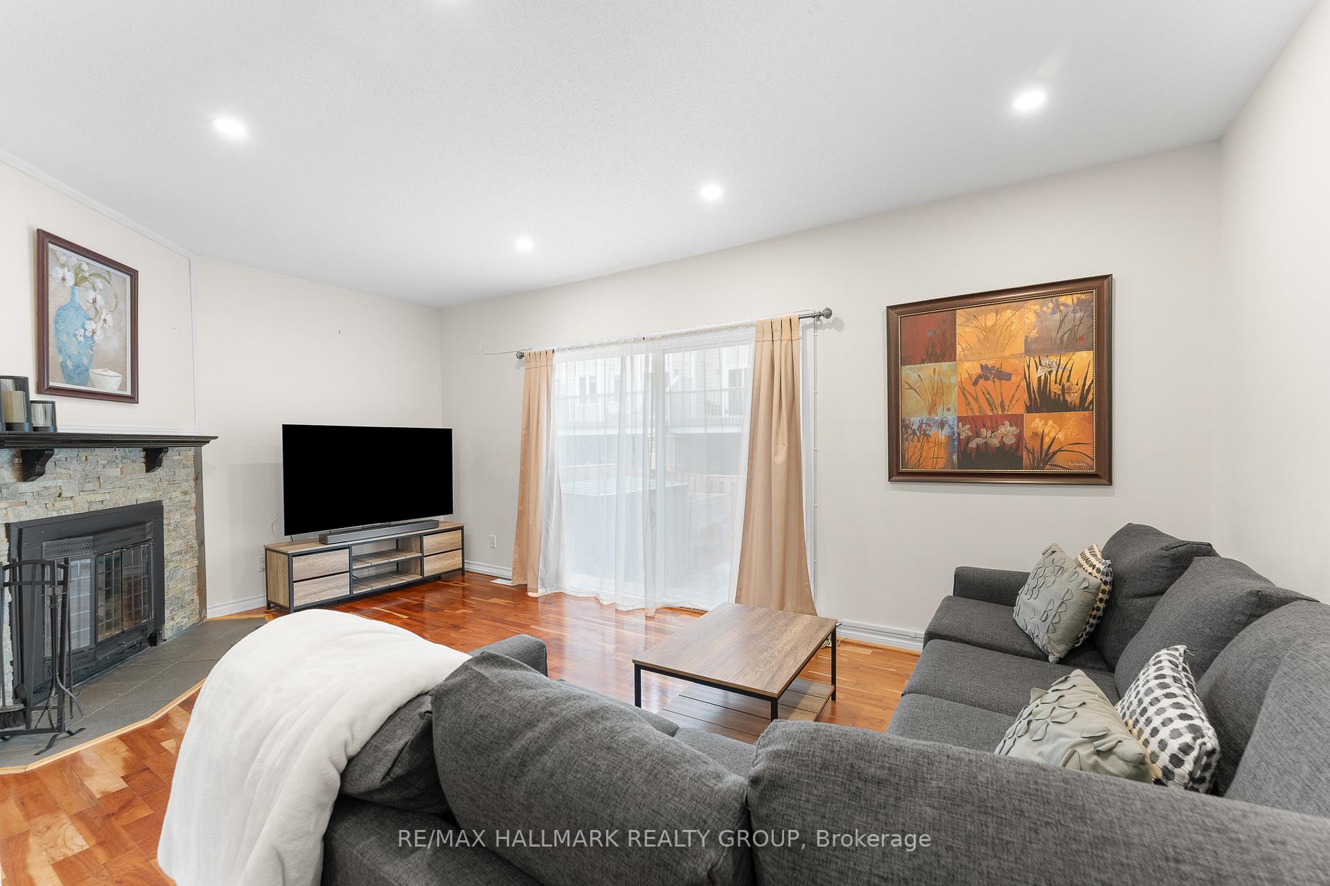 Photo 17 of 1126 Chimney Hill Way, Ottawa, Beacon Hill South — HOMEH