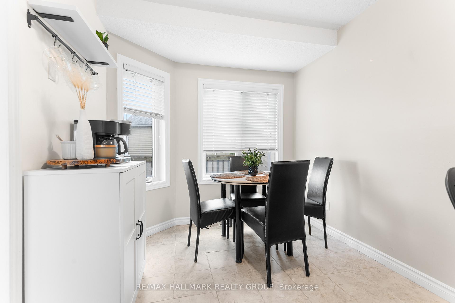 Photo 19 of 1126 Chimney Hill Way, Ottawa, Beacon Hill South — HOMEH