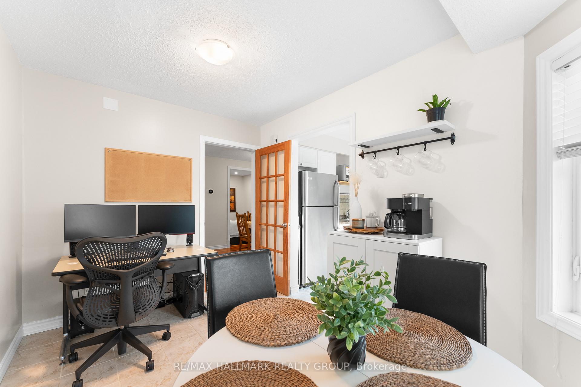 Photo 22 of 1126 Chimney Hill Way, Ottawa, Beacon Hill South — HOMEH