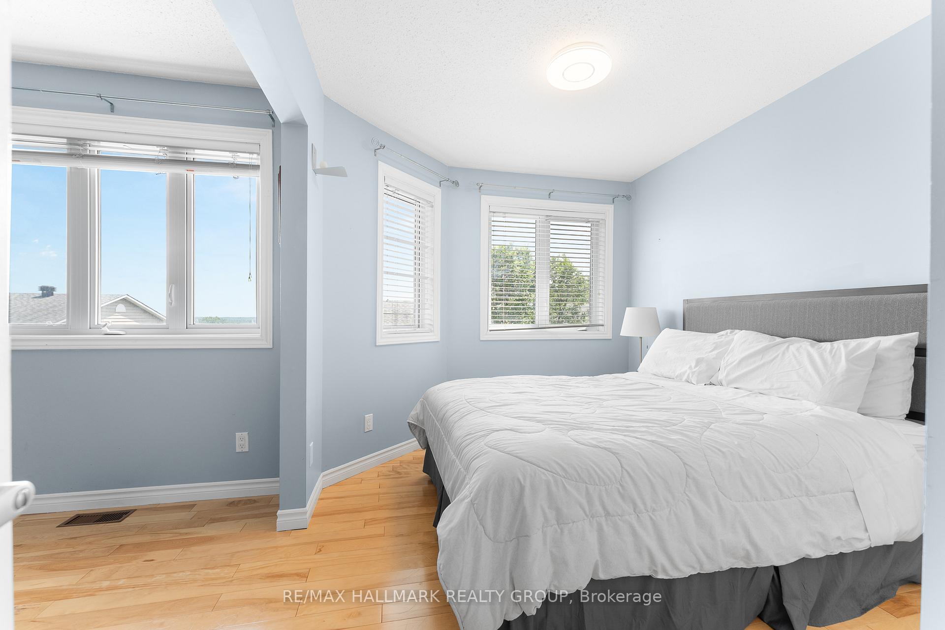 Photo 37 of 1126 Chimney Hill Way, Ottawa, Beacon Hill South — HOMEH