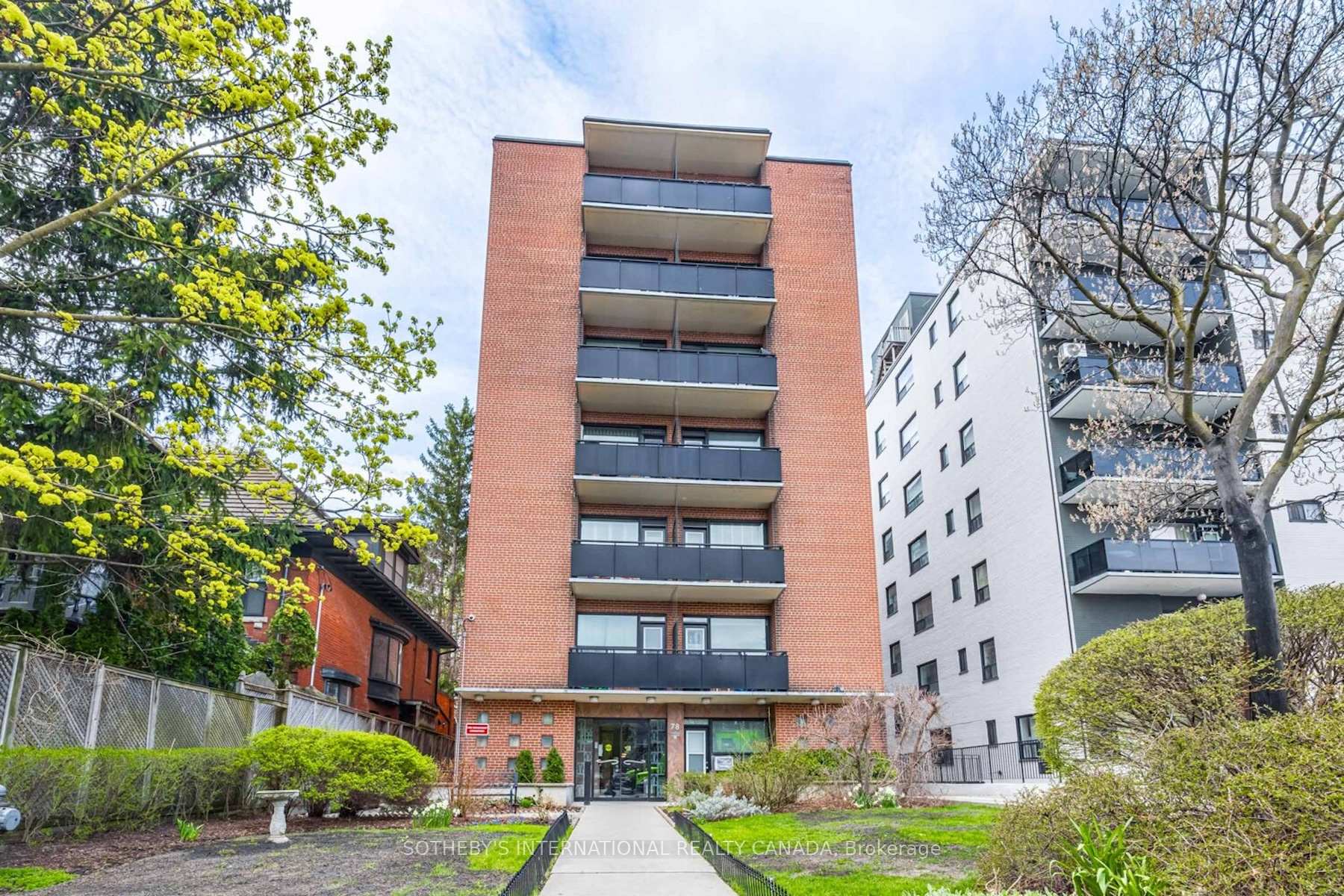 Photo 1 of Unit 601, 78 Warren Road, Toronto, Casa Loma — HOMEH
