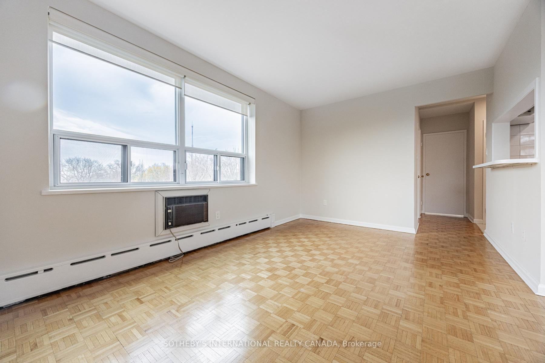 Photo 16 of Unit 601, 78 Warren Road, Toronto, Casa Loma — HOMEH