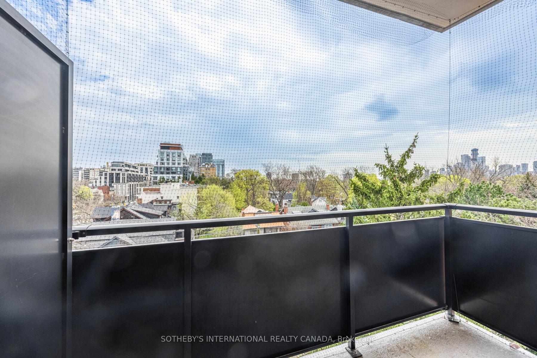 Photo 22 of Unit 601, 78 Warren Road, Toronto, Casa Loma — HOMEH