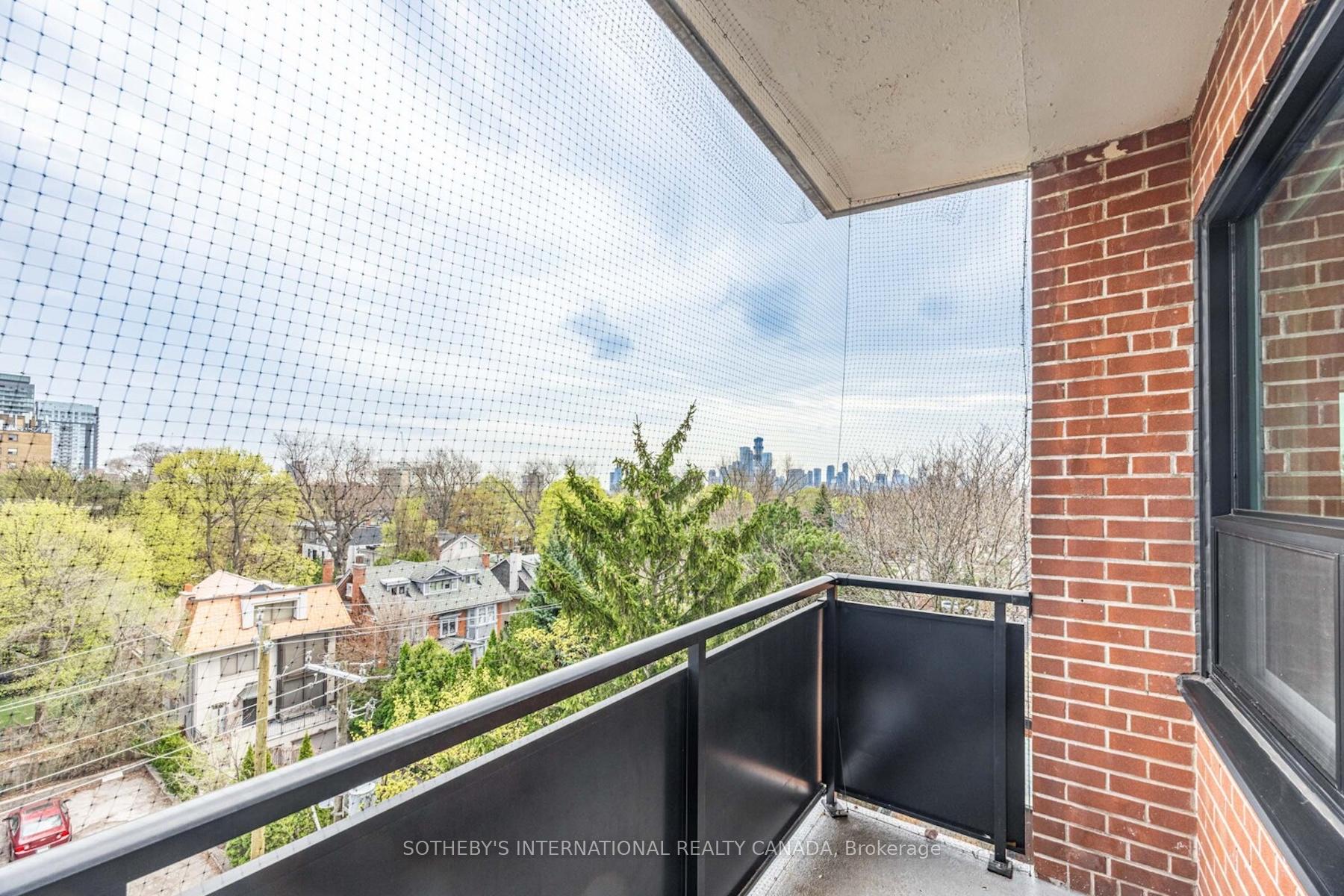 Photo 24 of Unit 601, 78 Warren Road, Toronto, Casa Loma — HOMEH
